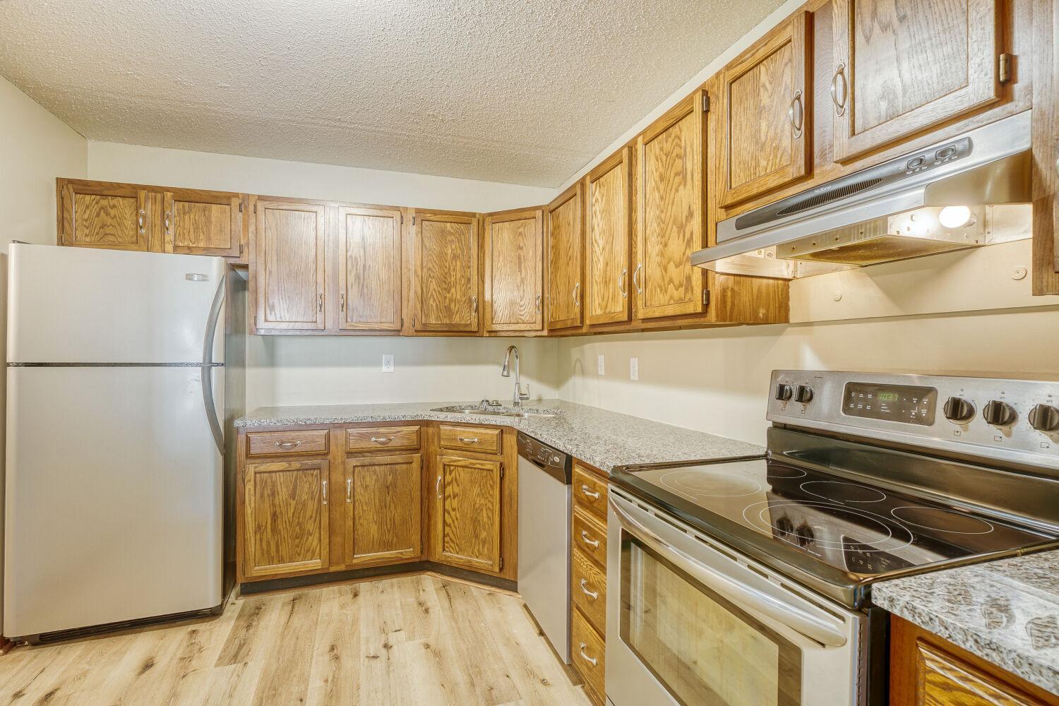 View of Residential at 1450 Bidwell Street #108, West Saint Paul MN 55118, West Saint Paul (9 of 22) - Mike Wilen | Minnesota Team Real Estate