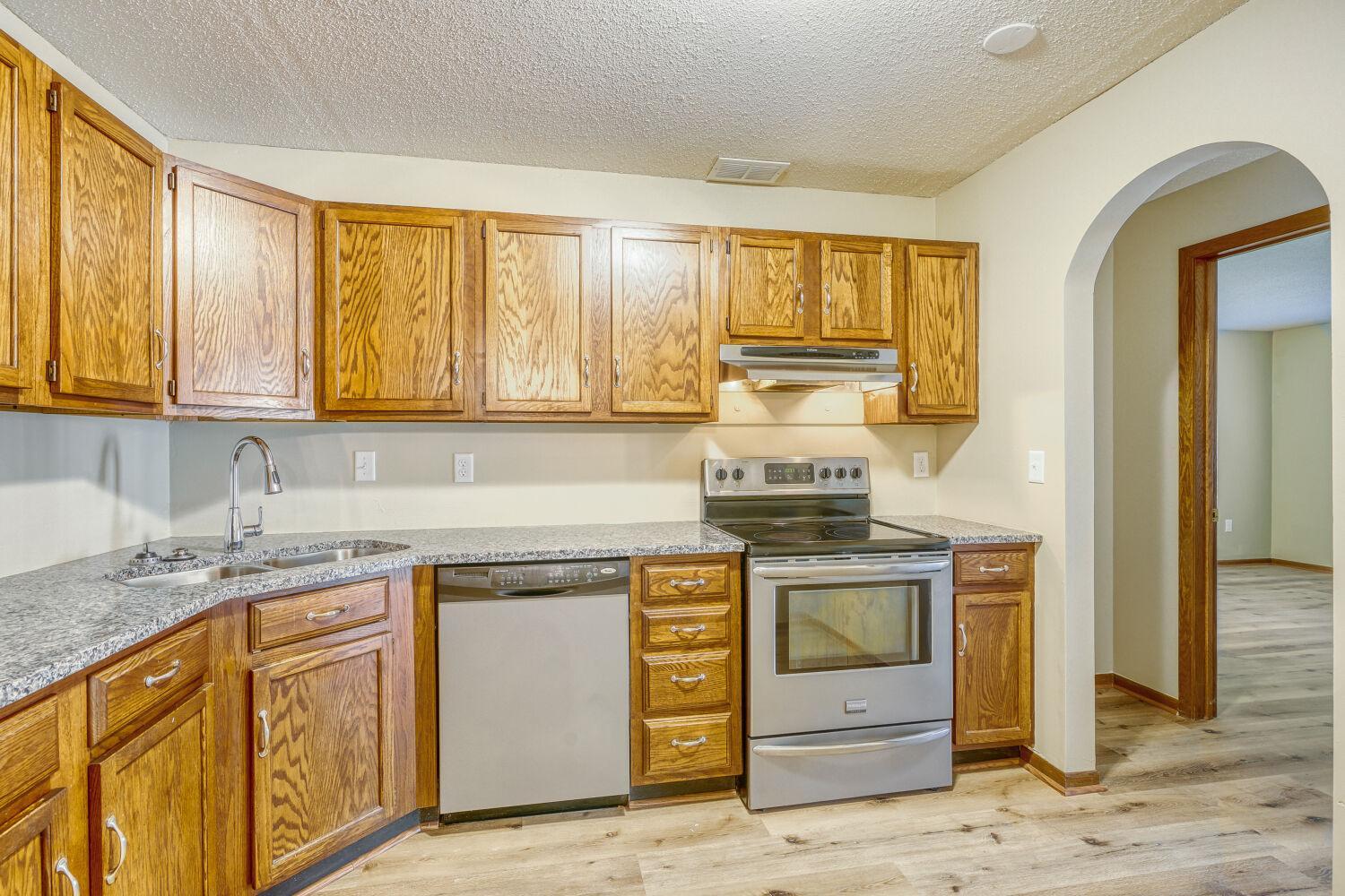 View of Residential at 1450 Bidwell Street #108, West Saint Paul MN 55118, West Saint Paul (10 of 22) - Mike Wilen | Minnesota Team Real Estate
