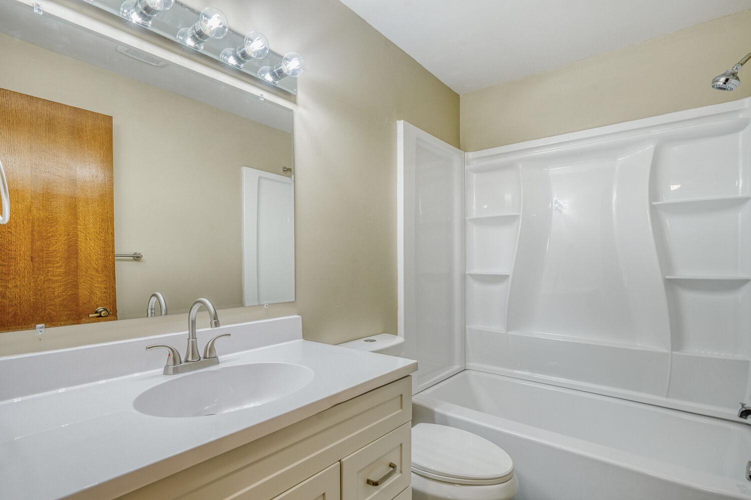 View of Residential at 1450 Bidwell Street #108, West Saint Paul MN 55118, West Saint Paul (19 of 22) - Mike Wilen | Minnesota Team Real Estate