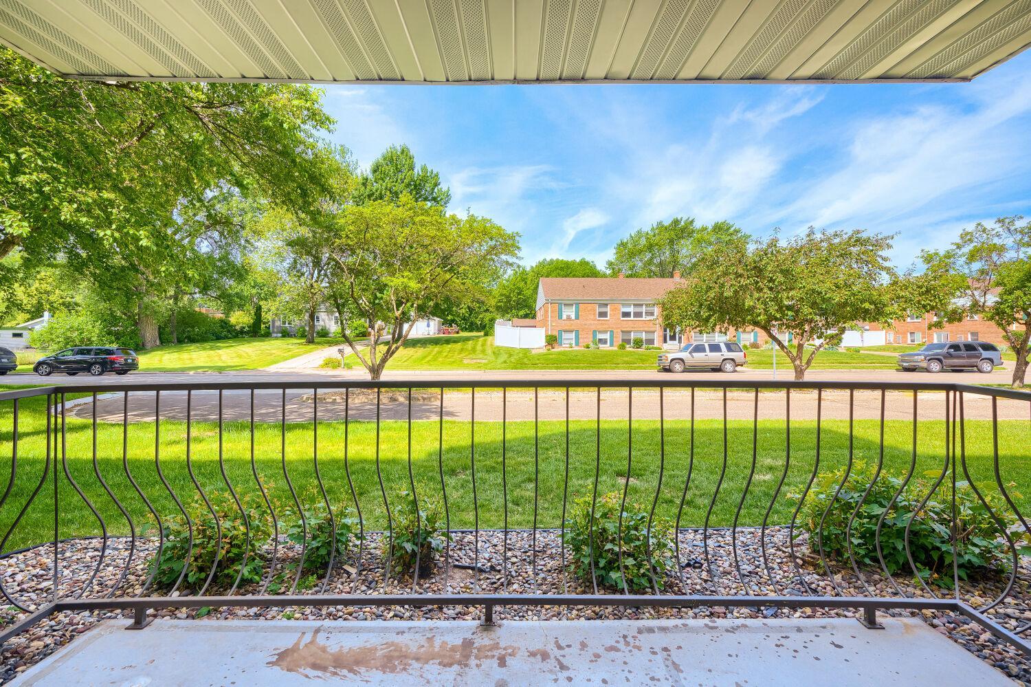 View of Residential at 1450 Bidwell Street #108, West Saint Paul MN 55118, West Saint Paul (21 of 22) - Mike Wilen | Minnesota Team Real Estate