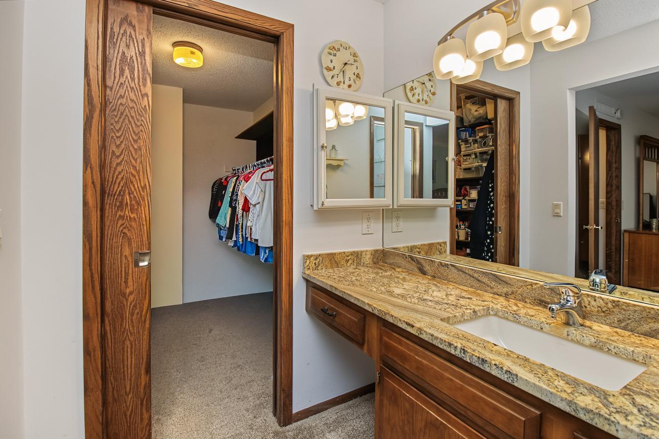 View of Residential at 9700 Portland Avenue #128, Bloomington MN 55420, Bloomington (14 of 44) - Mike Wilen | Minnesota Team Real Estate