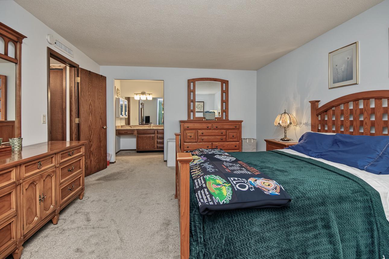 View of Residential at 9700 Portland Avenue #128, Bloomington MN 55420, Bloomington (12 of 44) - Mike Wilen | Minnesota Team Real Estate