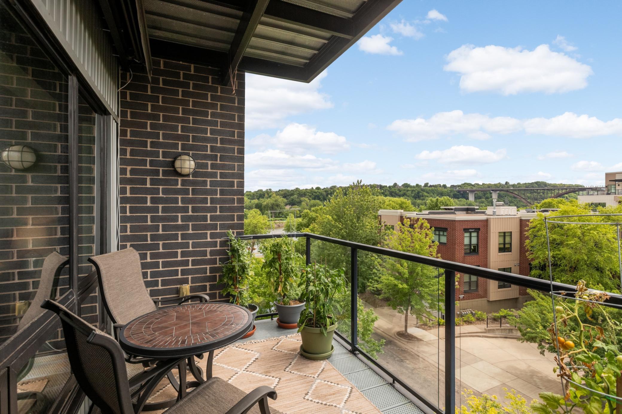 View of Residential at 284 Spring Street #307, Saint Paul MN 55102, Saint Paul (17 of 25) - Mike Wilen | Minnesota Team Real Estate