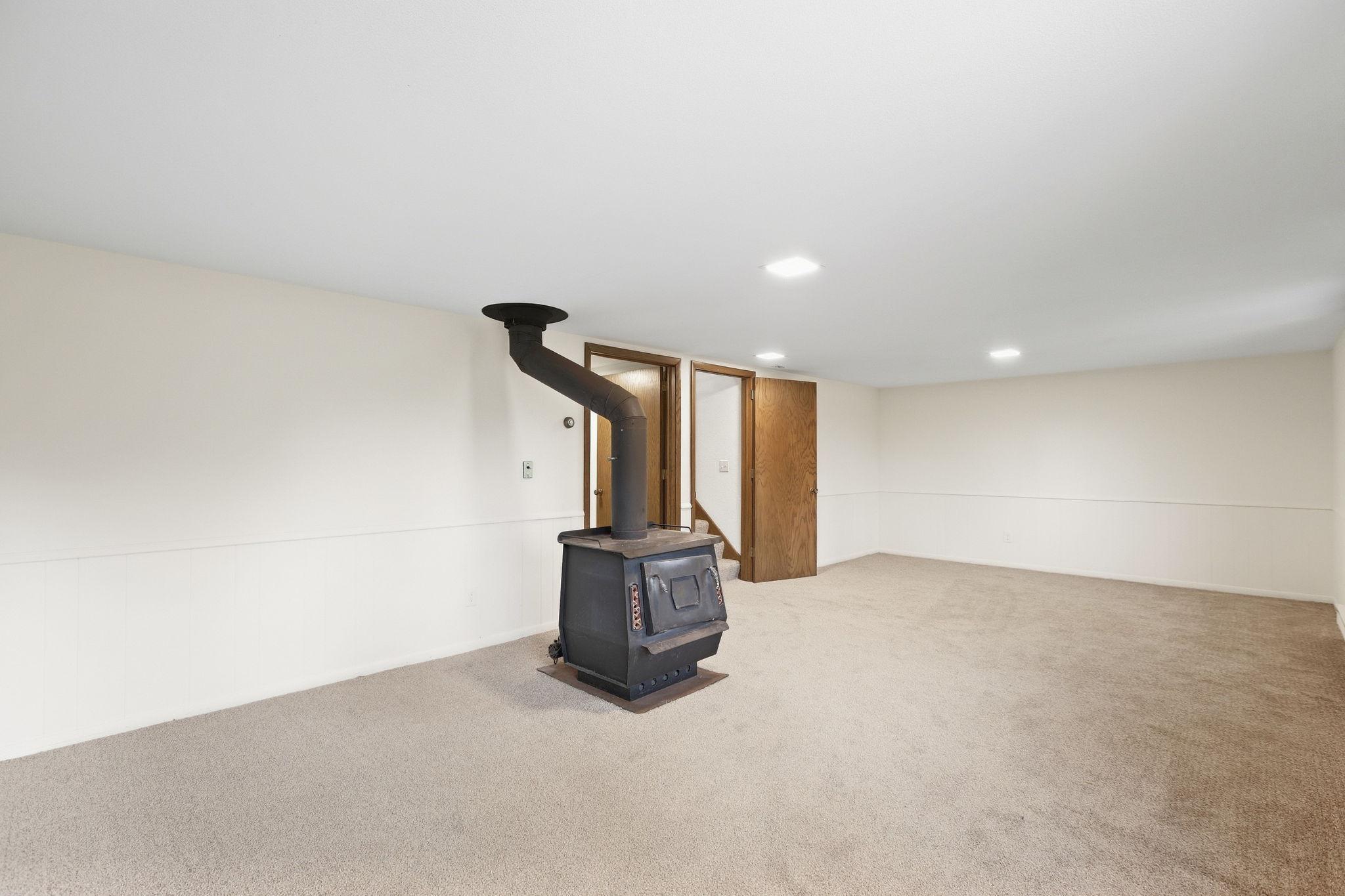 View of Residential at 10225 Jersey Avenue, Chaska MN 55318, Chaska (28 of 51) - Mike Wilen | Minnesota Team Real Estate