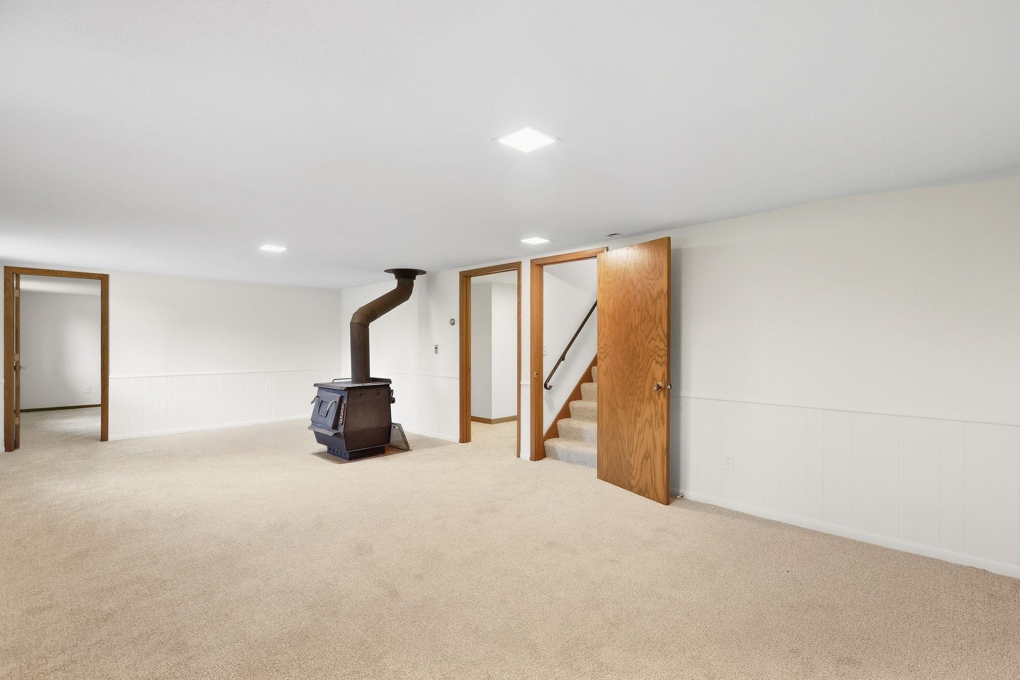 View of Residential at 10225 Jersey Avenue, Chaska MN 55318, Chaska (27 of 51) - Mike Wilen | Minnesota Team Real Estate