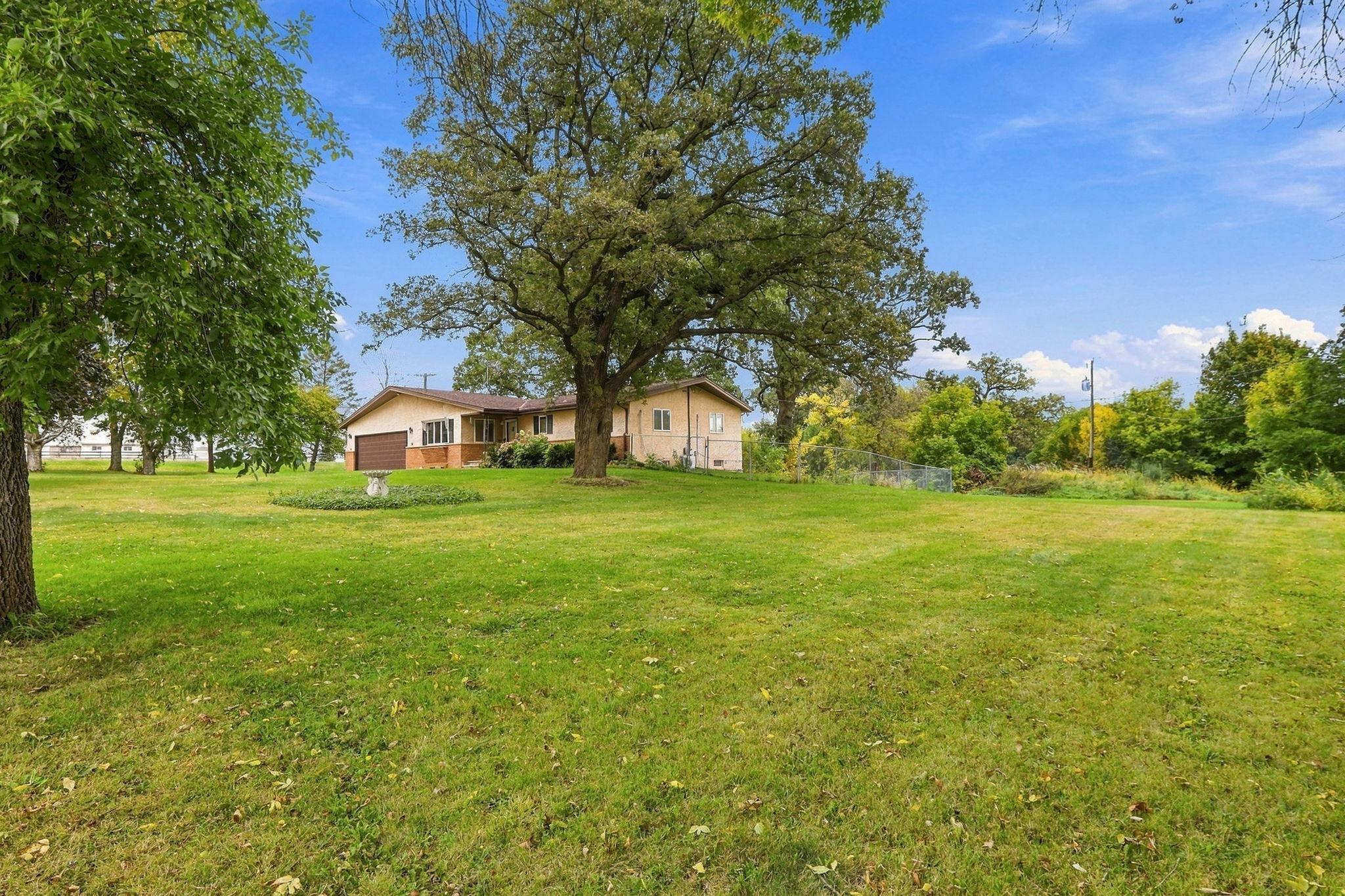 View of Residential at 10225 Jersey Avenue, Chaska MN 55318, Chaska (49 of 51) - Mike Wilen | Minnesota Team Real Estate