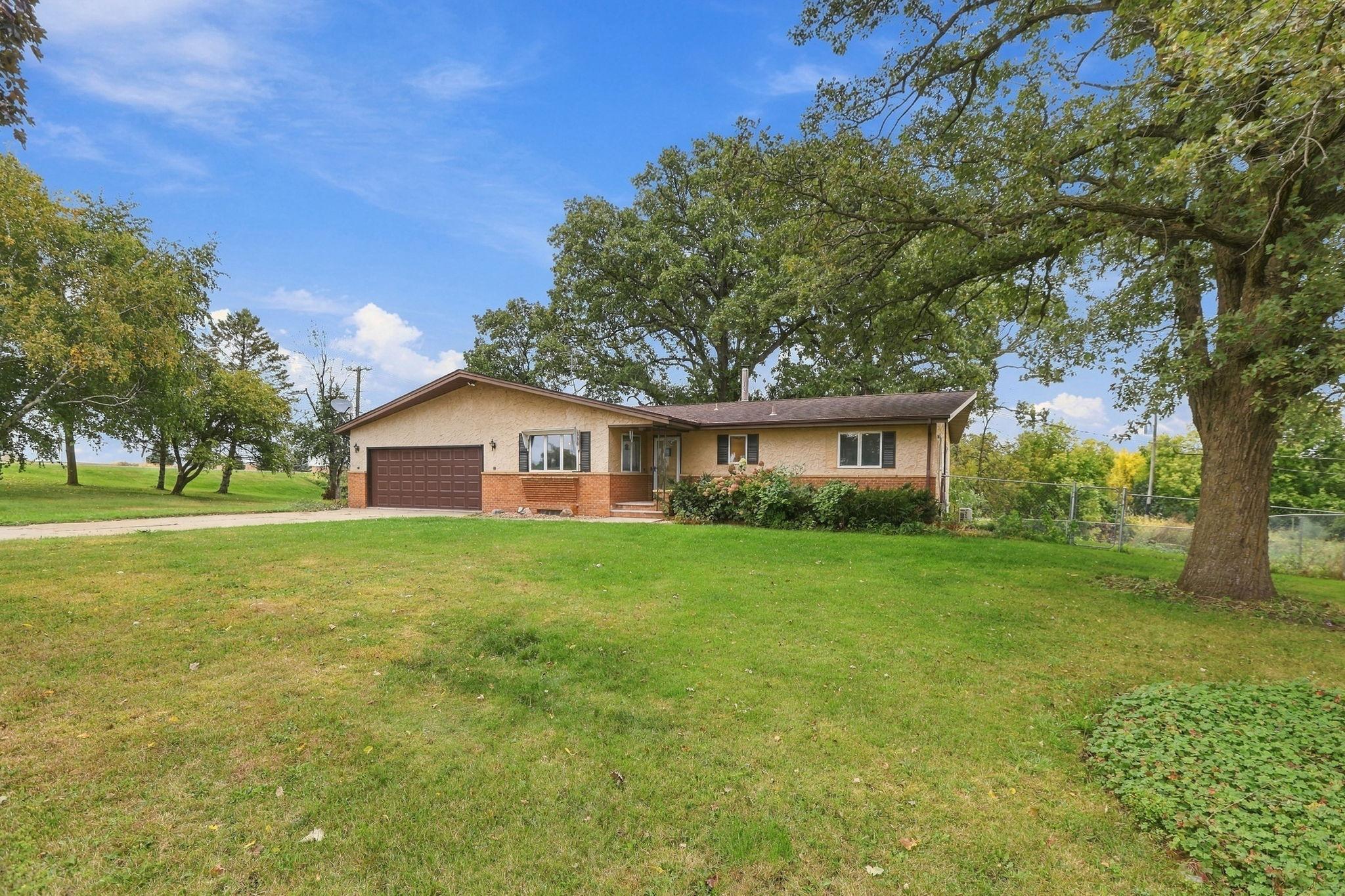 View of Residential at 10225 Jersey Avenue, Chaska MN 55318, Chaska (48 of 51) - Mike Wilen | Minnesota Team Real Estate