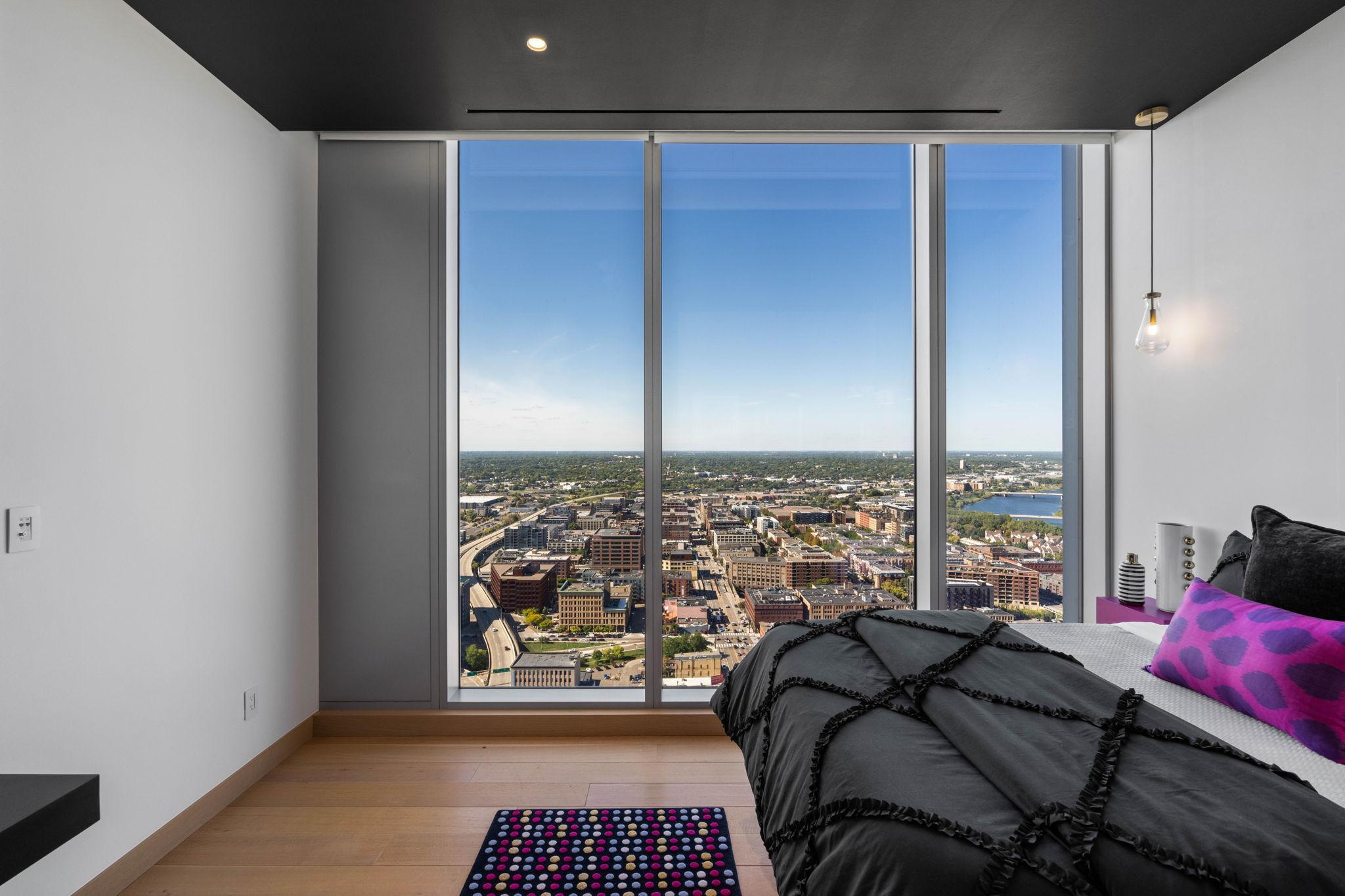 View of Residential at 255 Hennepin Avenue #3204, Minneapolis MN 55408, Minneapolis (44 of 73) - Mike Wilen | Minnesota Team Real Estate