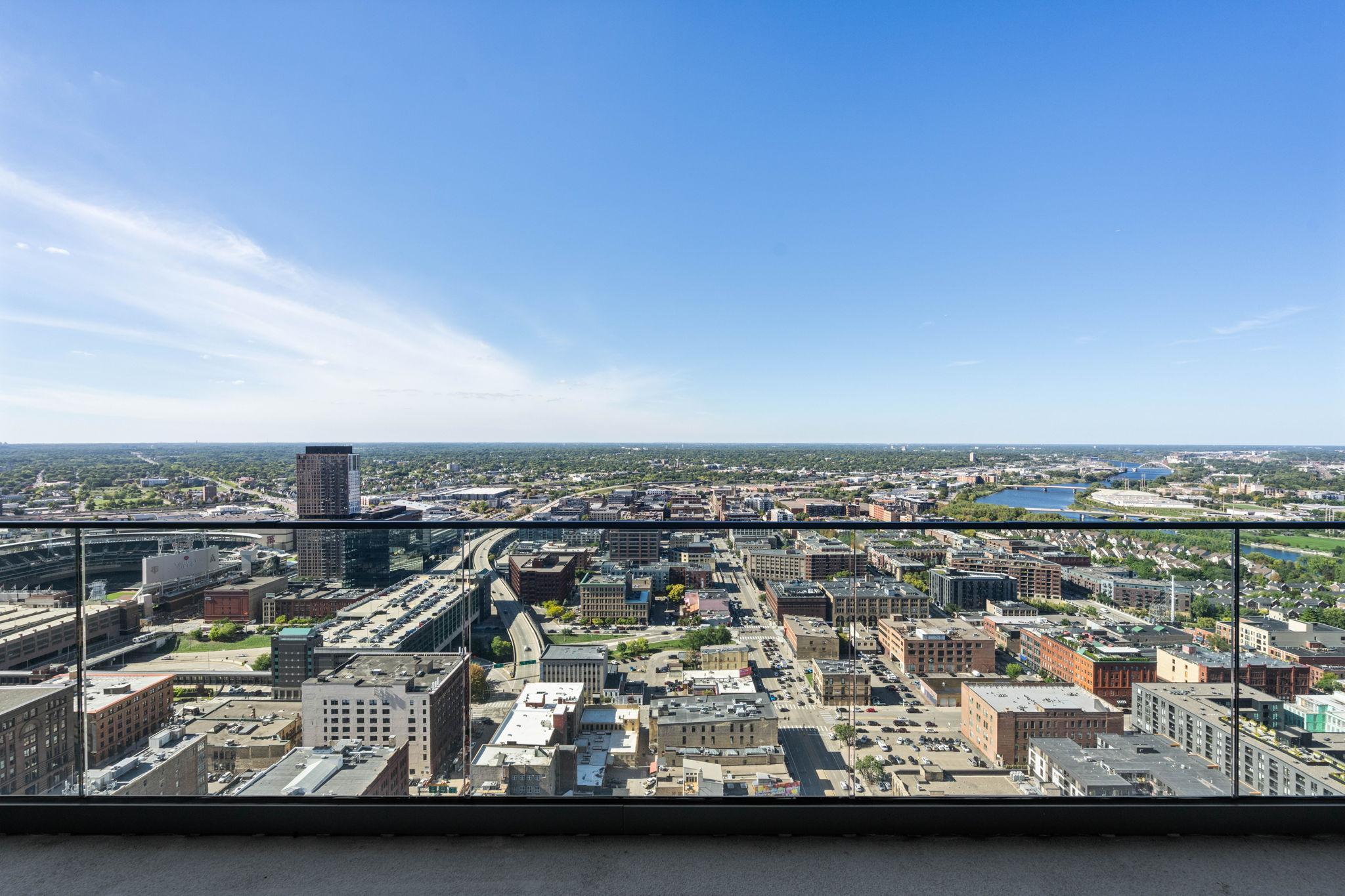 View of Residential at 255 Hennepin Avenue #3204, Minneapolis MN 55408, Minneapolis (18 of 73) - Mike Wilen | Minnesota Team Real Estate