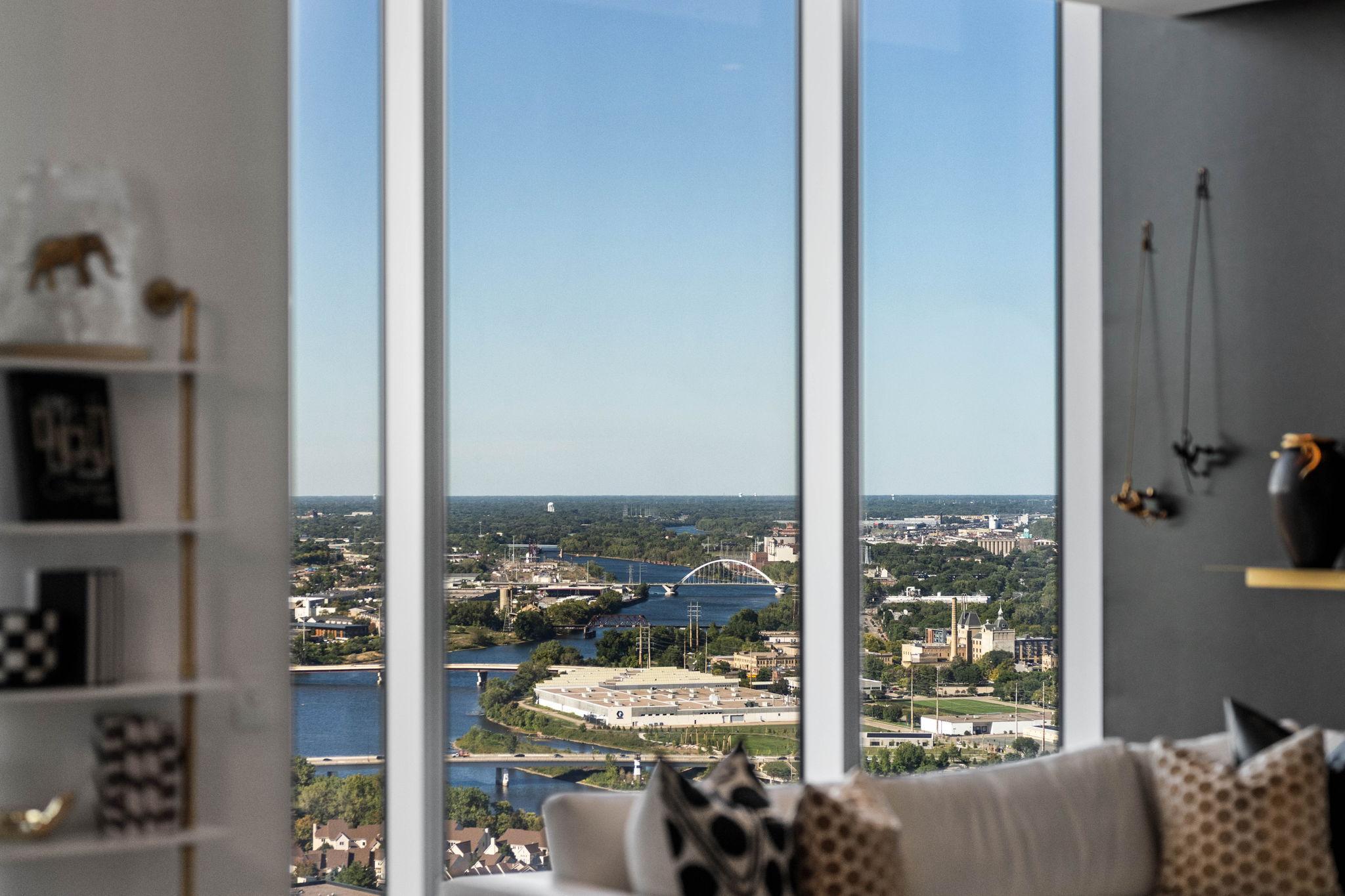 View of Residential at 255 Hennepin Avenue #3204, Minneapolis MN 55408, Minneapolis (5 of 73) - Mike Wilen | Minnesota Team Real Estate