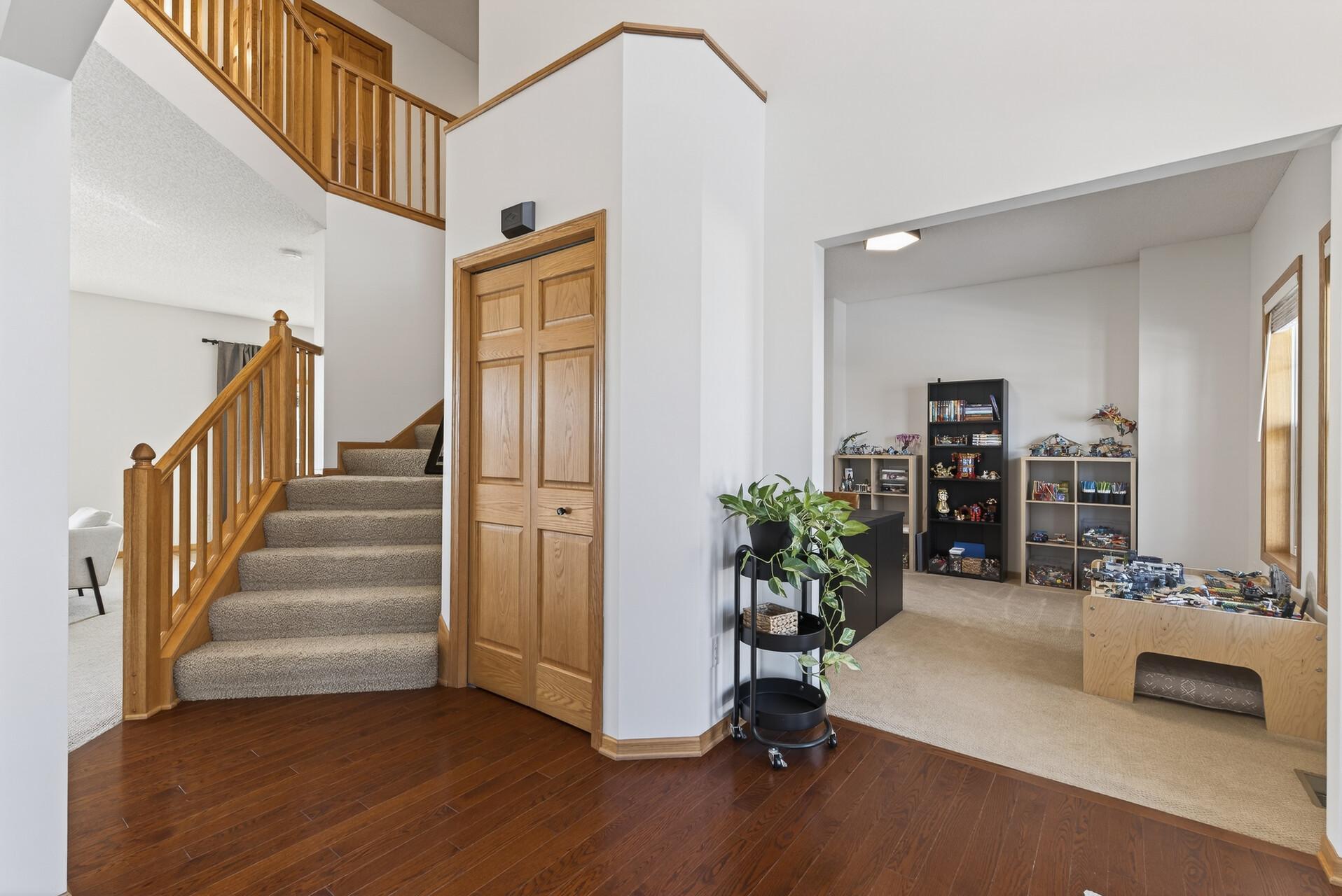 View of Residential at 9465 Glacier Road, Minnetrista MN 55375, Minnetrista (4 of 42) - Mike Wilen | Minnesota Team Real Estate