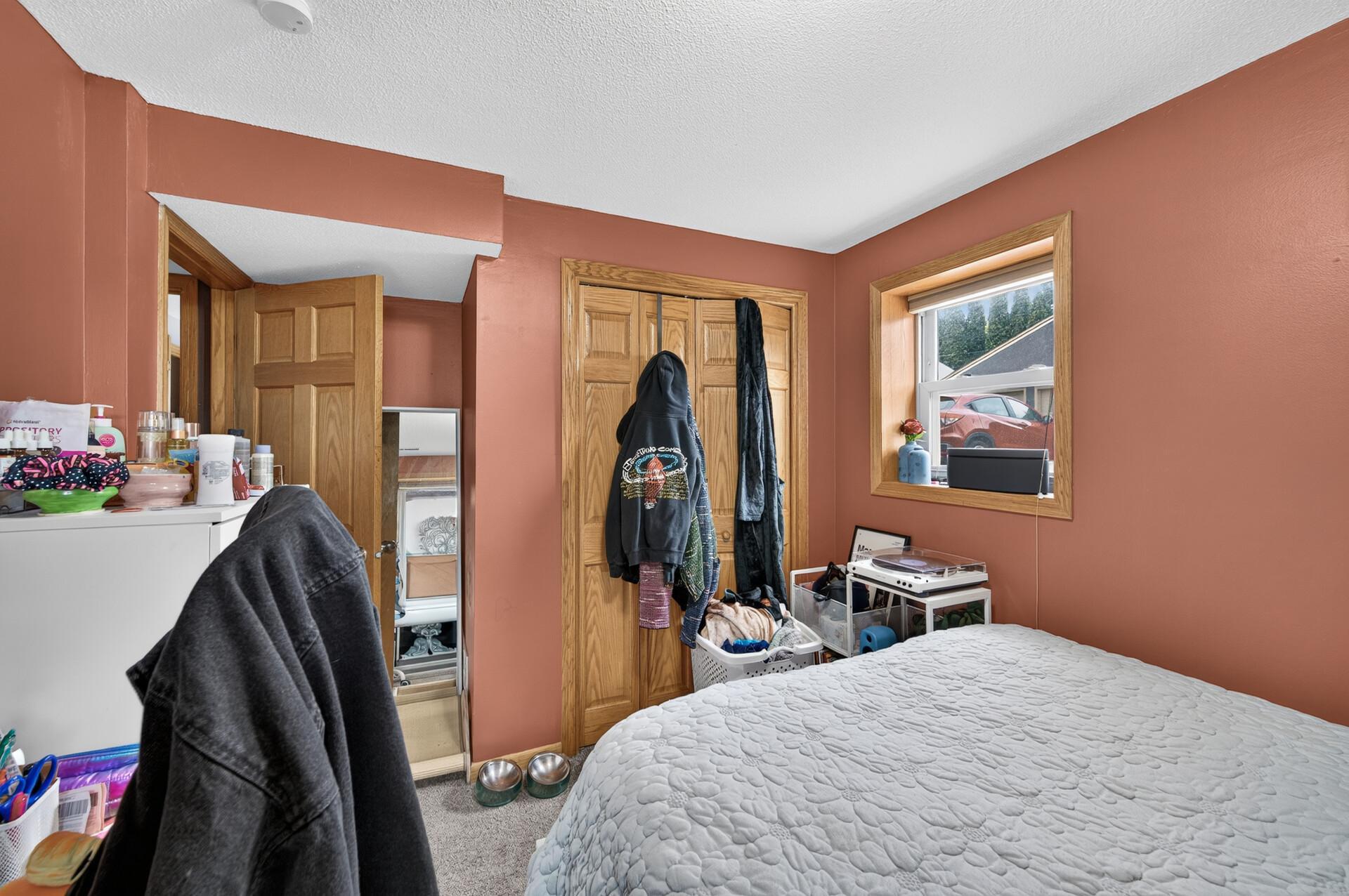 View of Residential Income at 1518 Pacific Street, Saint Paul MN 55106, Saint Paul (23 of 30) - Mike Wilen | Minnesota Team Real Estate