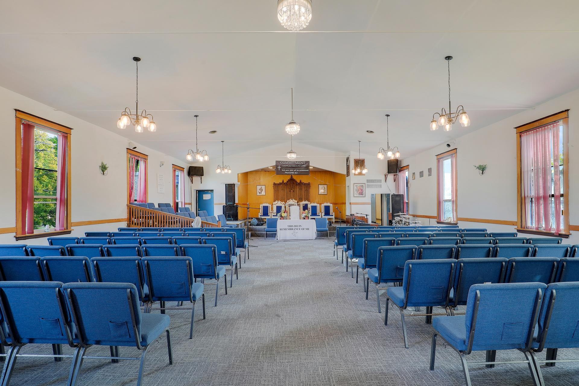 View of Commercial Sale at 1530 Russell Avenue, Minneapolis MN 55411, Minneapolis (9 of 12) - Mike Wilen | Minnesota Team Real Estate