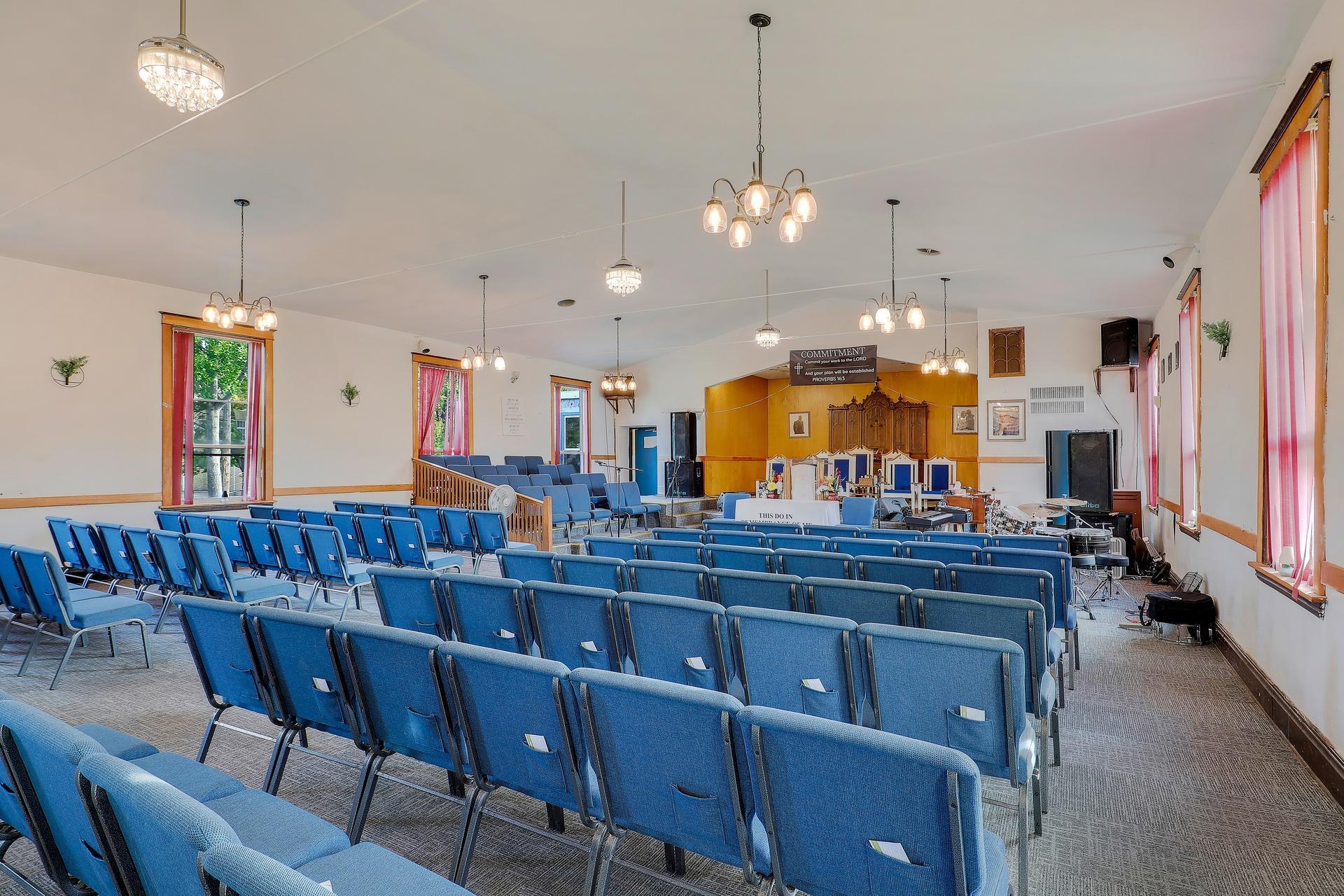 View of Commercial Sale at 1530 Russell Avenue, Minneapolis MN 55411, Minneapolis (8 of 12) - Mike Wilen | Minnesota Team Real Estate