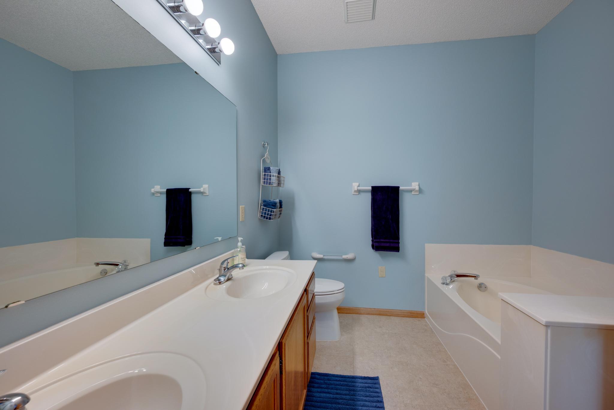View of Residential at 2489 Lockwood Drive #55, Mendota Heights MN 55120, Mendota Heights (13 of 23) - Mike Wilen | Minnesota Team Real Estate