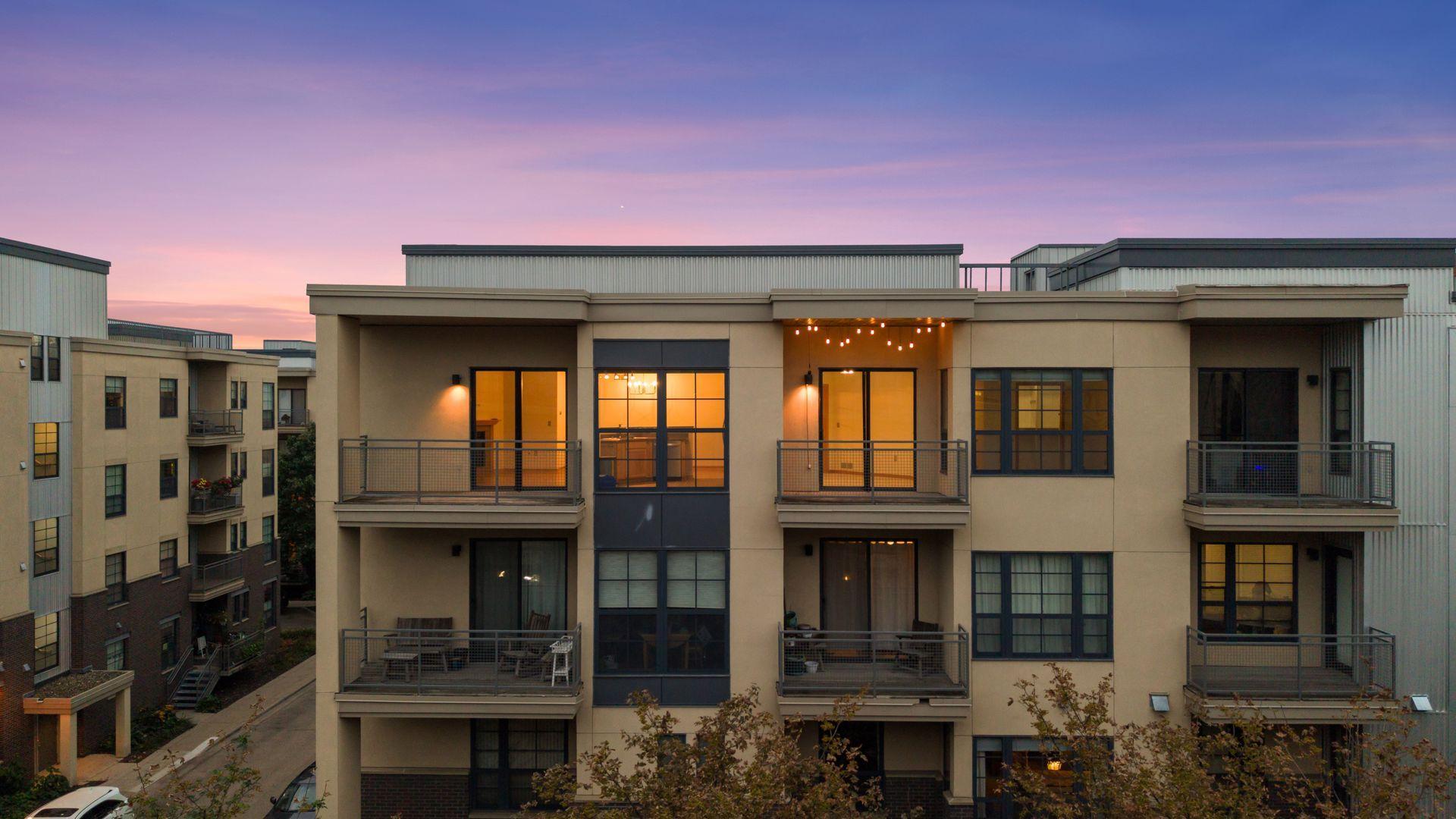View of Residential at 2566 Ellis Avenue #404, Saint Paul MN 55114, Saint Paul (2 of 38) - Mike Wilen | Minnesota Team Real Estate