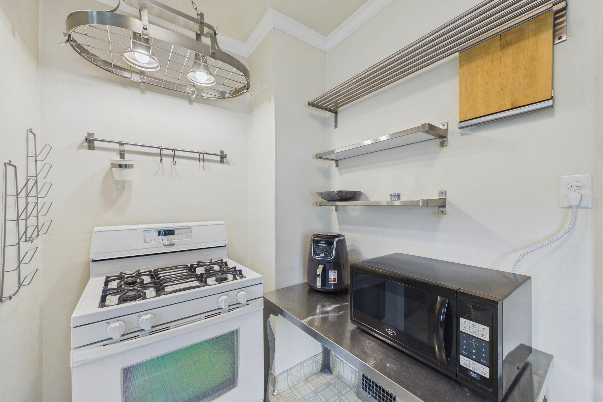 View of Residential at 4039 Russell Avenue, Minneapolis MN 55412, Minneapolis (11 of 25) - Mike Wilen | Minnesota Team Real Estate