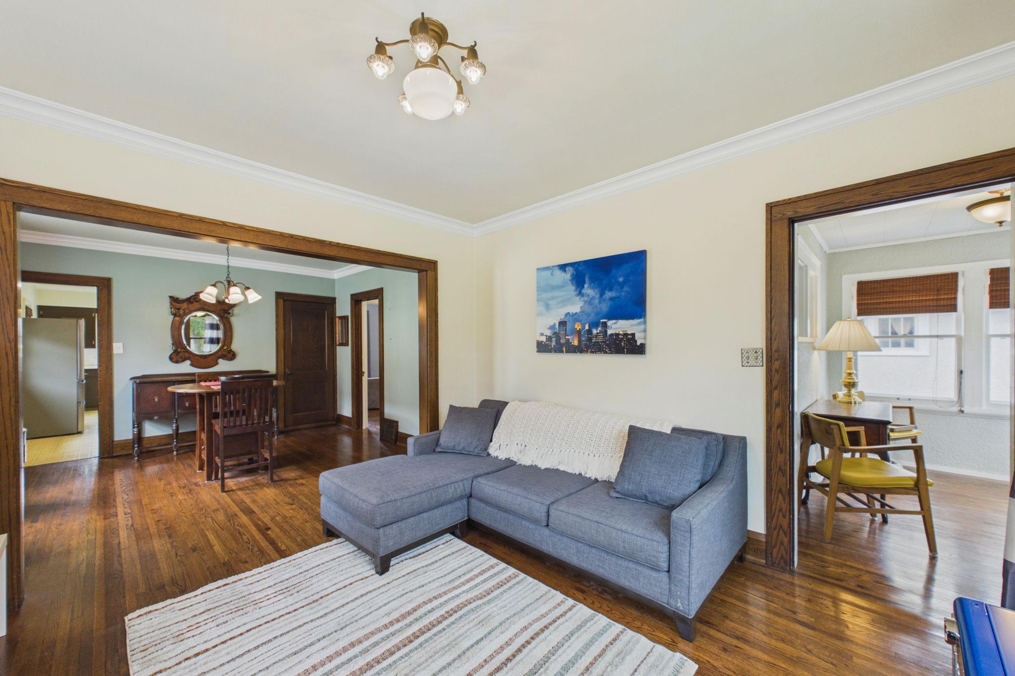 View of Residential at 4039 Russell Avenue, Minneapolis MN 55412, Minneapolis (4 of 25) - Mike Wilen | Minnesota Team Real Estate