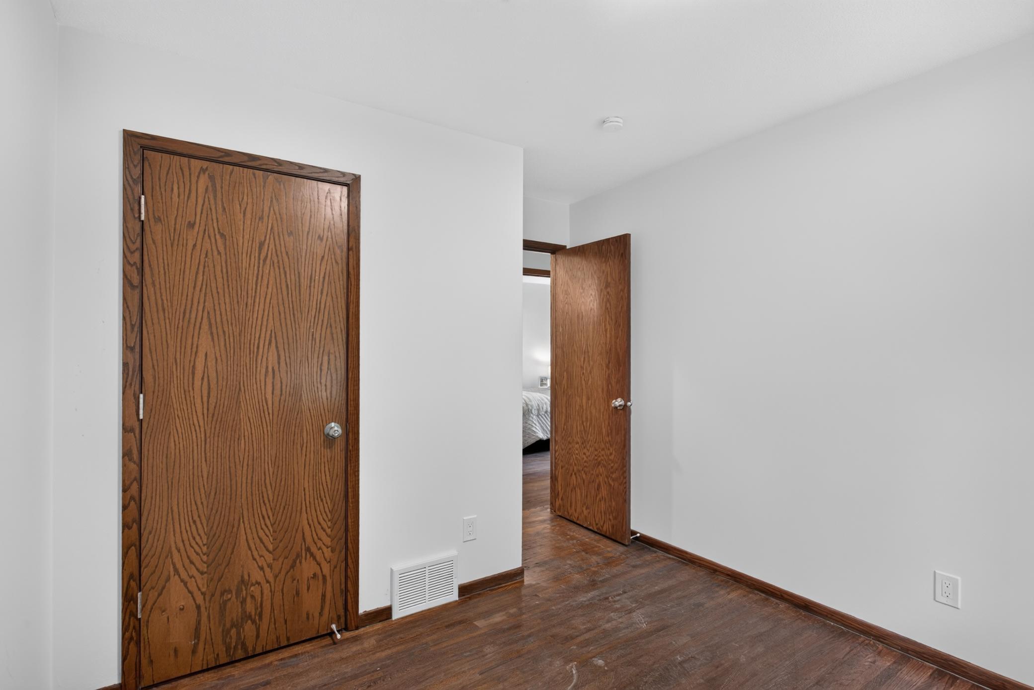 View of Residential at 10132 Johnson Avenue, Bloomington MN 55437, Bloomington (16 of 37) - Mike Wilen | Minnesota Team Real Estate