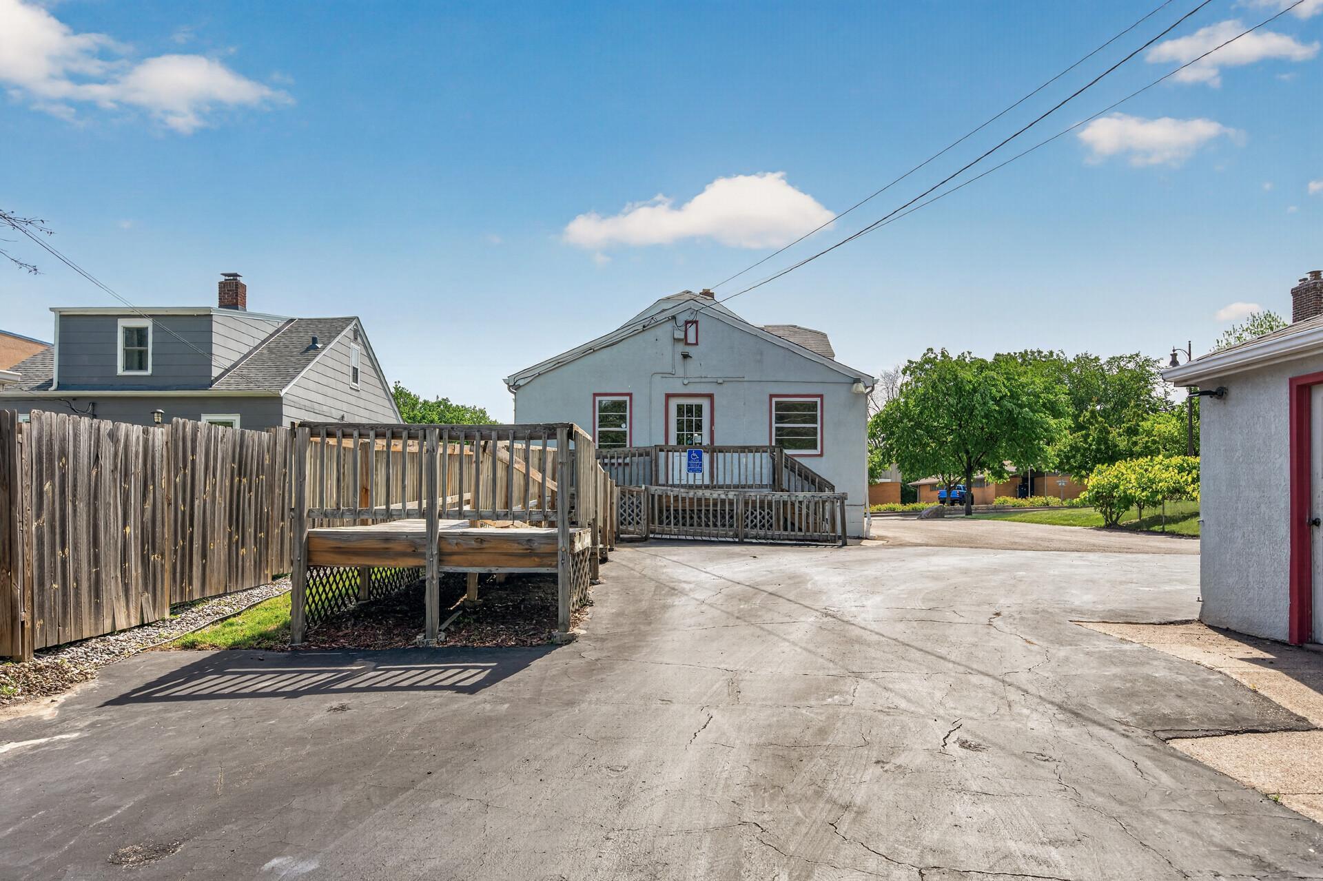 View of Commercial Sale at 1069 Robert Street, West Saint Paul MN 55118, West Saint Paul (40 of 44) - Mike Wilen | Minnesota Team Real Estate