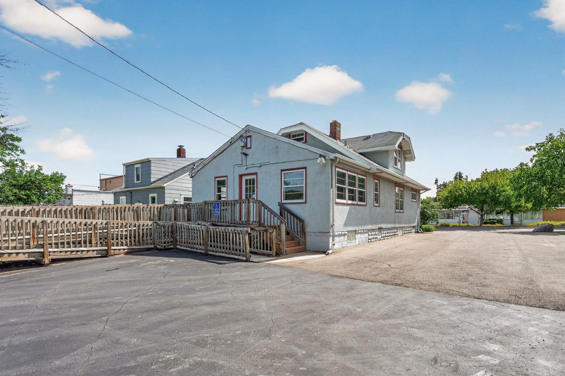 View of Commercial Sale at 1069 Robert Street, West Saint Paul MN 55118, West Saint Paul (39 of 44) - Mike Wilen | Minnesota Team Real Estate