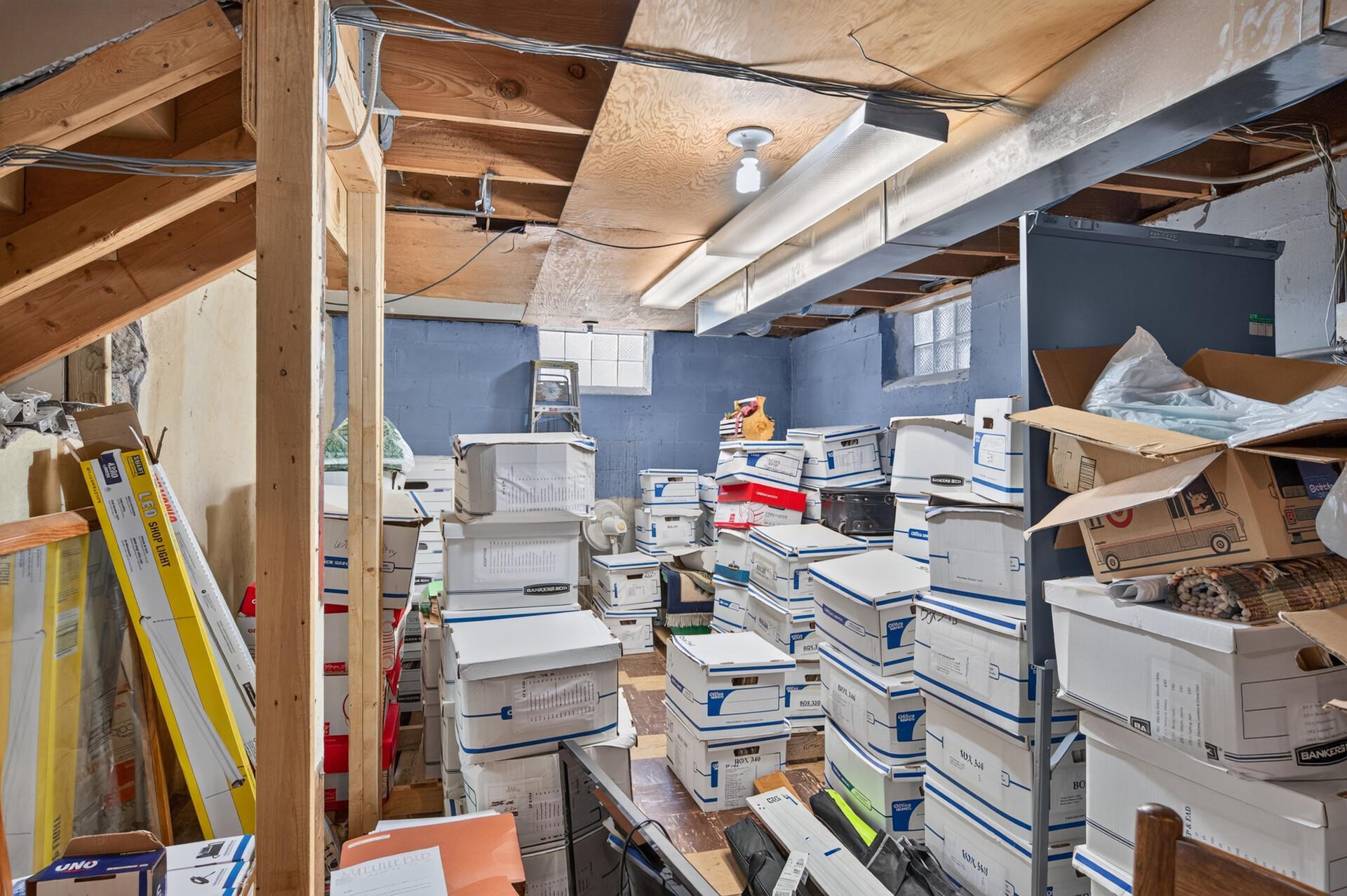 View of Commercial Sale at 1069 Robert Street, West Saint Paul MN 55118, West Saint Paul (36 of 44) - Mike Wilen | Minnesota Team Real Estate