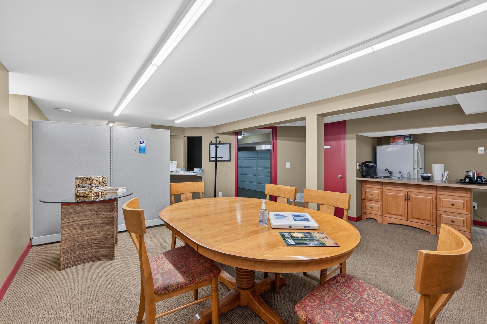 View of Commercial Sale at 1069 Robert Street, West Saint Paul MN 55118, West Saint Paul (30 of 44) - Mike Wilen | Minnesota Team Real Estate