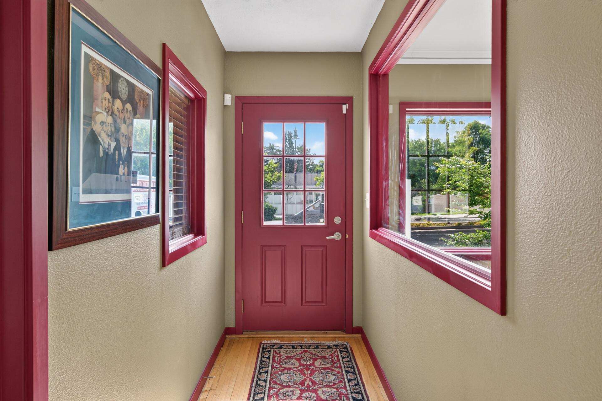 View of Commercial Sale at 1069 Robert Street, West Saint Paul MN 55118, West Saint Paul (6 of 44) - Mike Wilen | Minnesota Team Real Estate