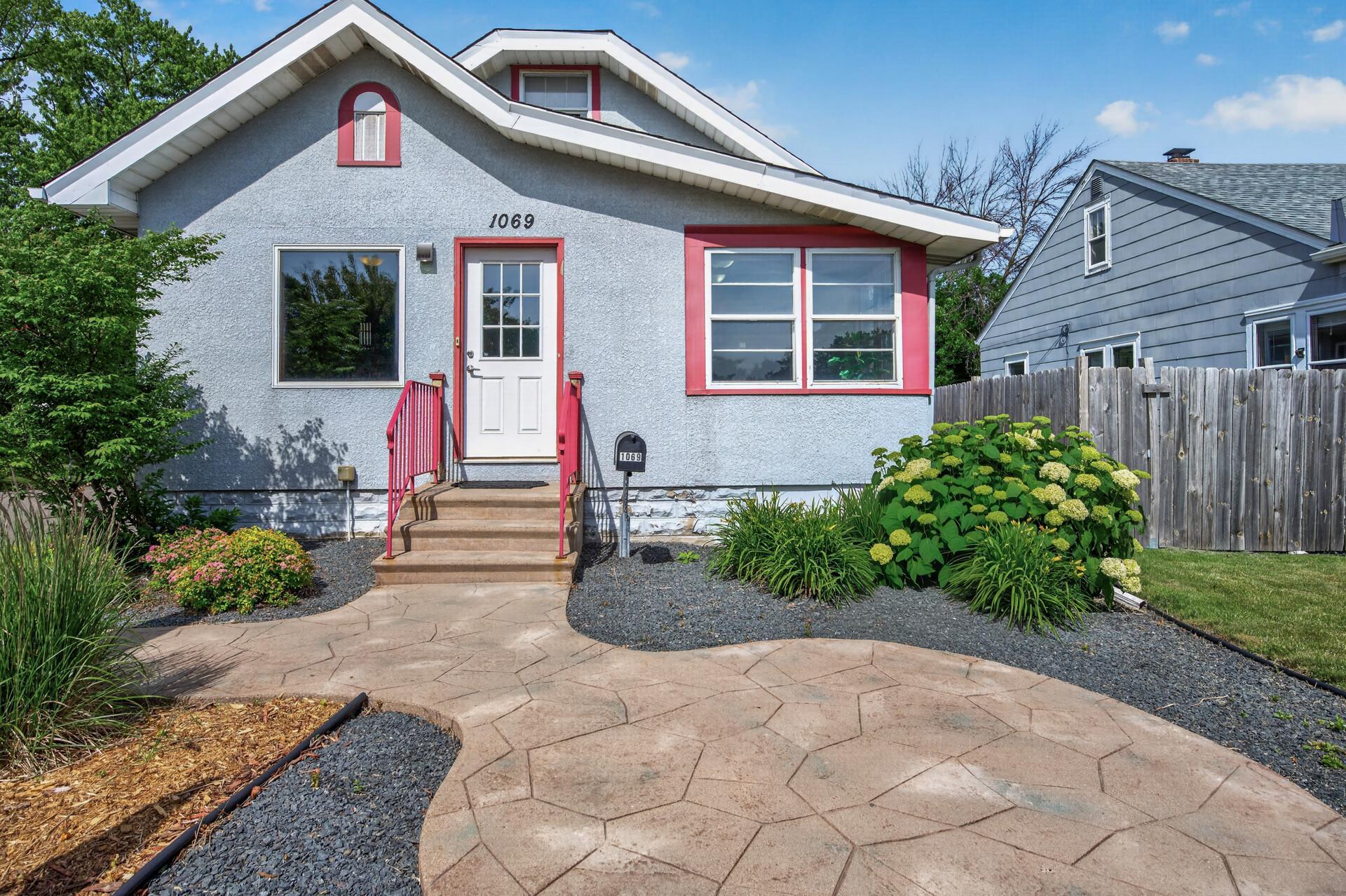 View of Commercial Sale at 1069 Robert Street, West Saint Paul MN 55118, West Saint Paul (4 of 44) - Mike Wilen | Minnesota Team Real Estate