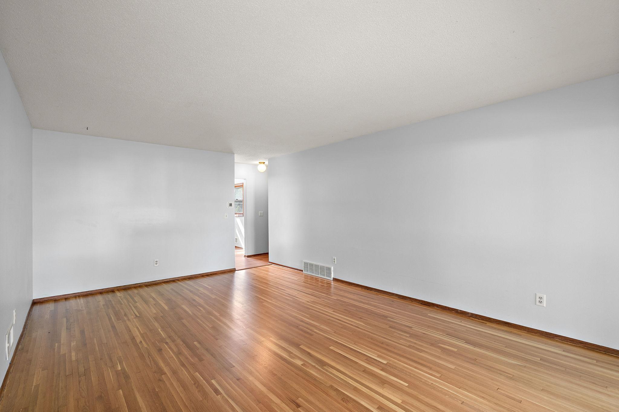 View of Residential at 1317 44th Avenue, Columbia Heights MN 55421, Columbia Heights (17 of 45) - Mike Wilen | Minnesota Team Real Estate