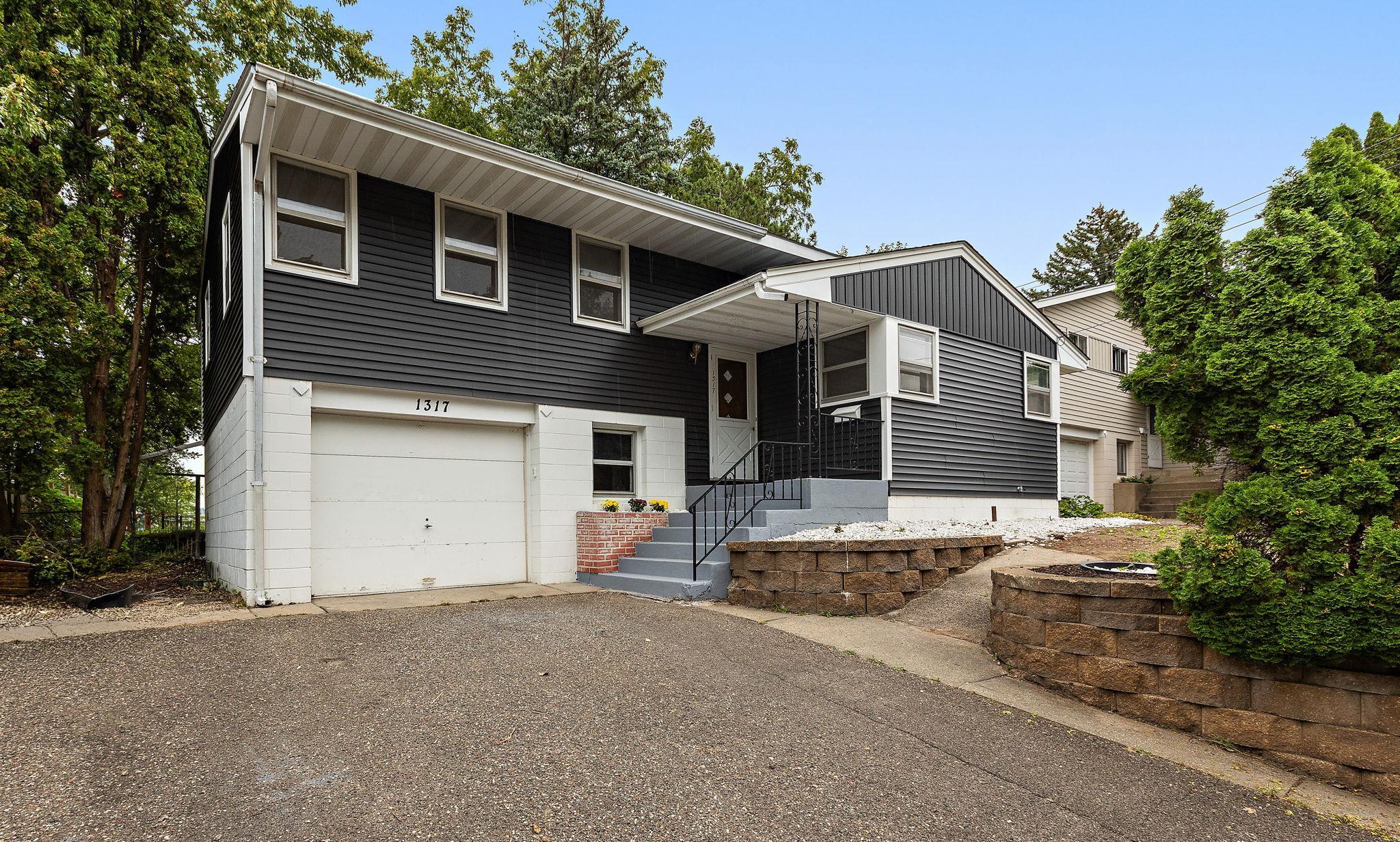 View of Residential at 1317 44th Avenue, Columbia Heights MN 55421, Columbia Heights (4 of 45) - Mike Wilen | Minnesota Team Real Estate
