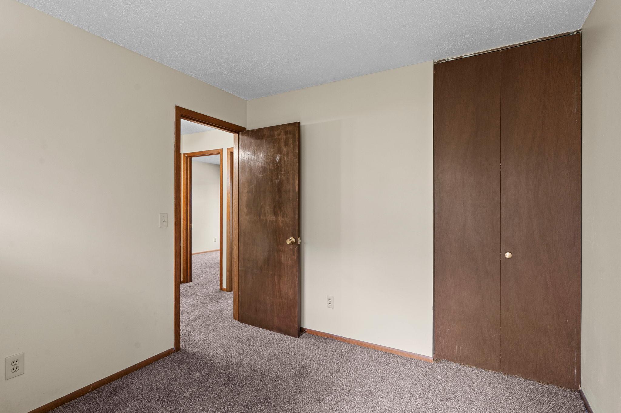View of Residential at 365 43rd Street, Minneapolis MN 55409, Minneapolis (17 of 44) - Mike Wilen | Minnesota Team Real Estate