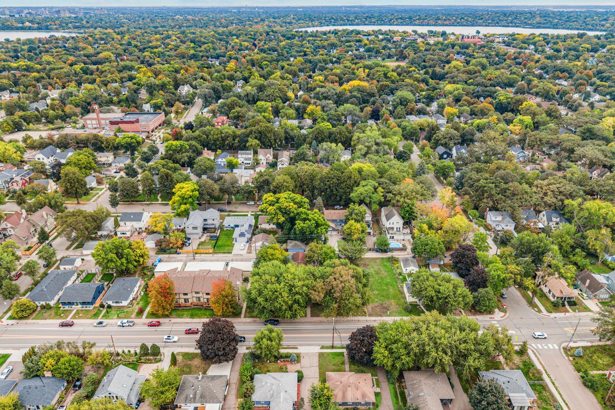 View of Residential at 4128 Ewing Avenue, Minneapolis MN 55410, Minneapolis (47 of 56) - Mike Wilen | Minnesota Team Real Estate