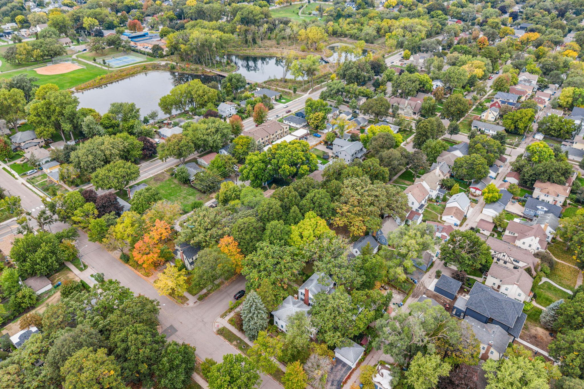 View of Residential at 4128 Ewing Avenue, Minneapolis MN 55410, Minneapolis (45 of 56) - Mike Wilen | Minnesota Team Real Estate