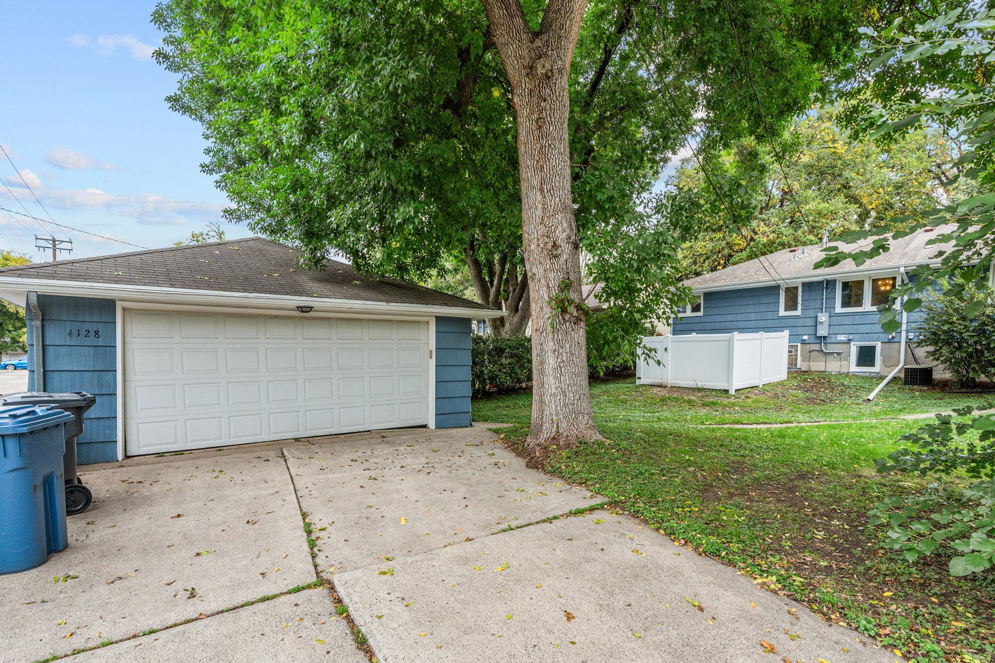 View of Residential at 4128 Ewing Avenue, Minneapolis MN 55410, Minneapolis (41 of 56) - Mike Wilen | Minnesota Team Real Estate