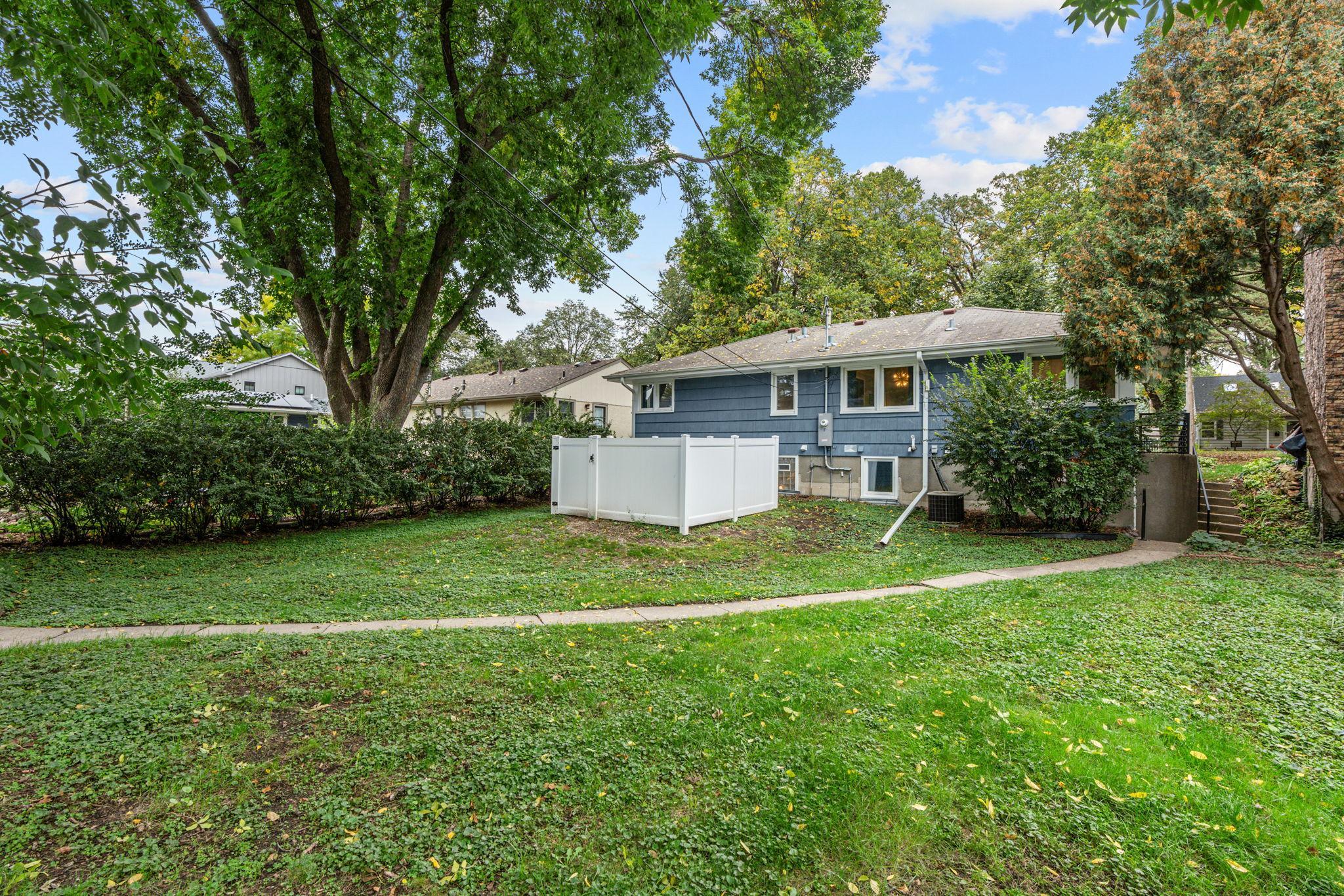 View of Residential at 4128 Ewing Avenue, Minneapolis MN 55410, Minneapolis (35 of 56) - Mike Wilen | Minnesota Team Real Estate