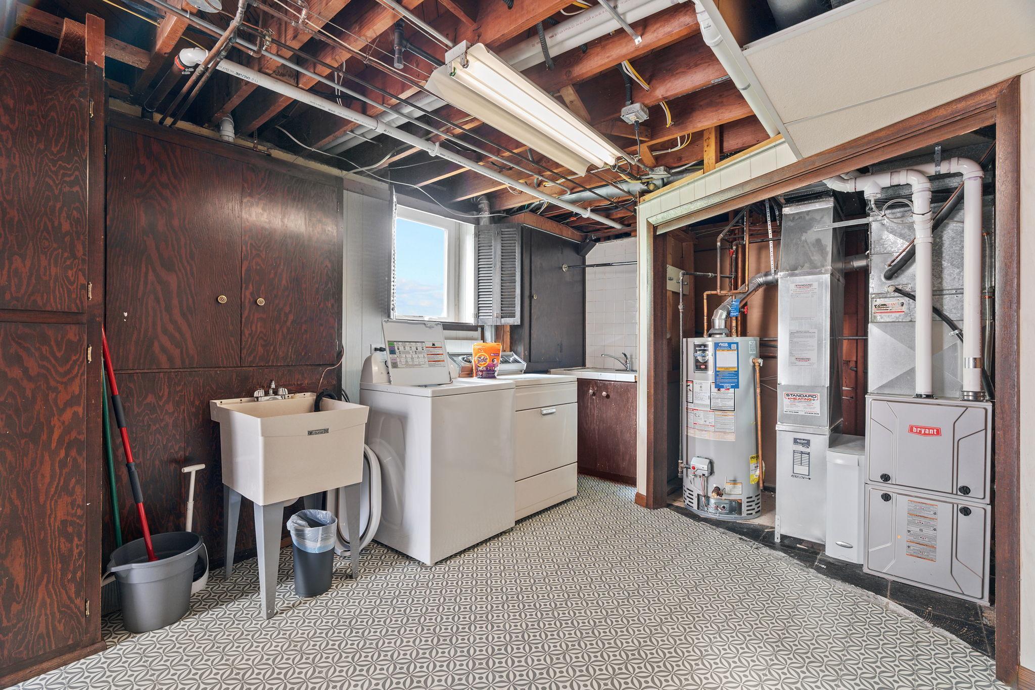 View of Residential at 4128 Ewing Avenue, Minneapolis MN 55410, Minneapolis (34 of 56) - Mike Wilen | Minnesota Team Real Estate