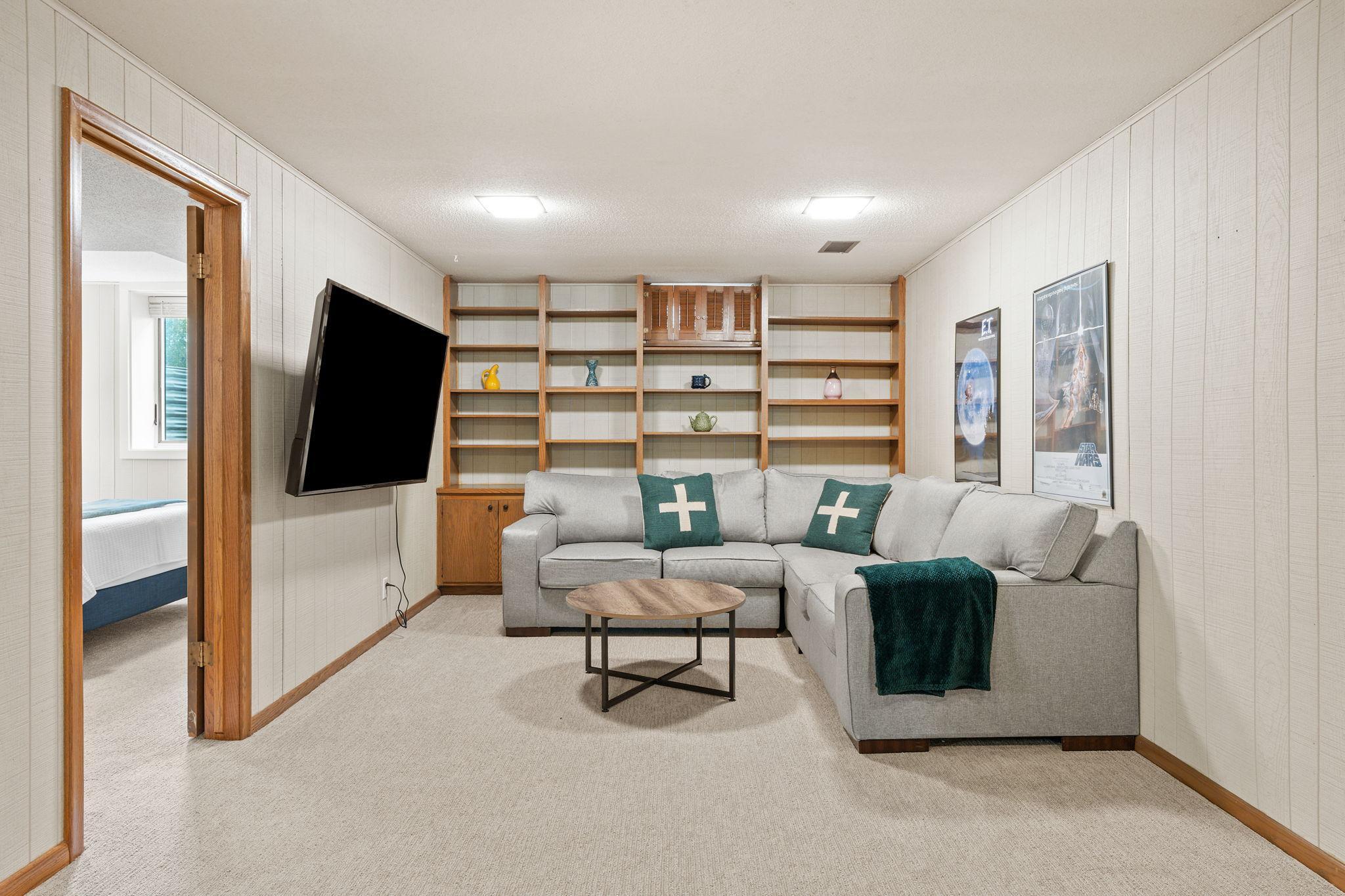 View of Residential at 4128 Ewing Avenue, Minneapolis MN 55410, Minneapolis (27 of 56) - Mike Wilen | Minnesota Team Real Estate