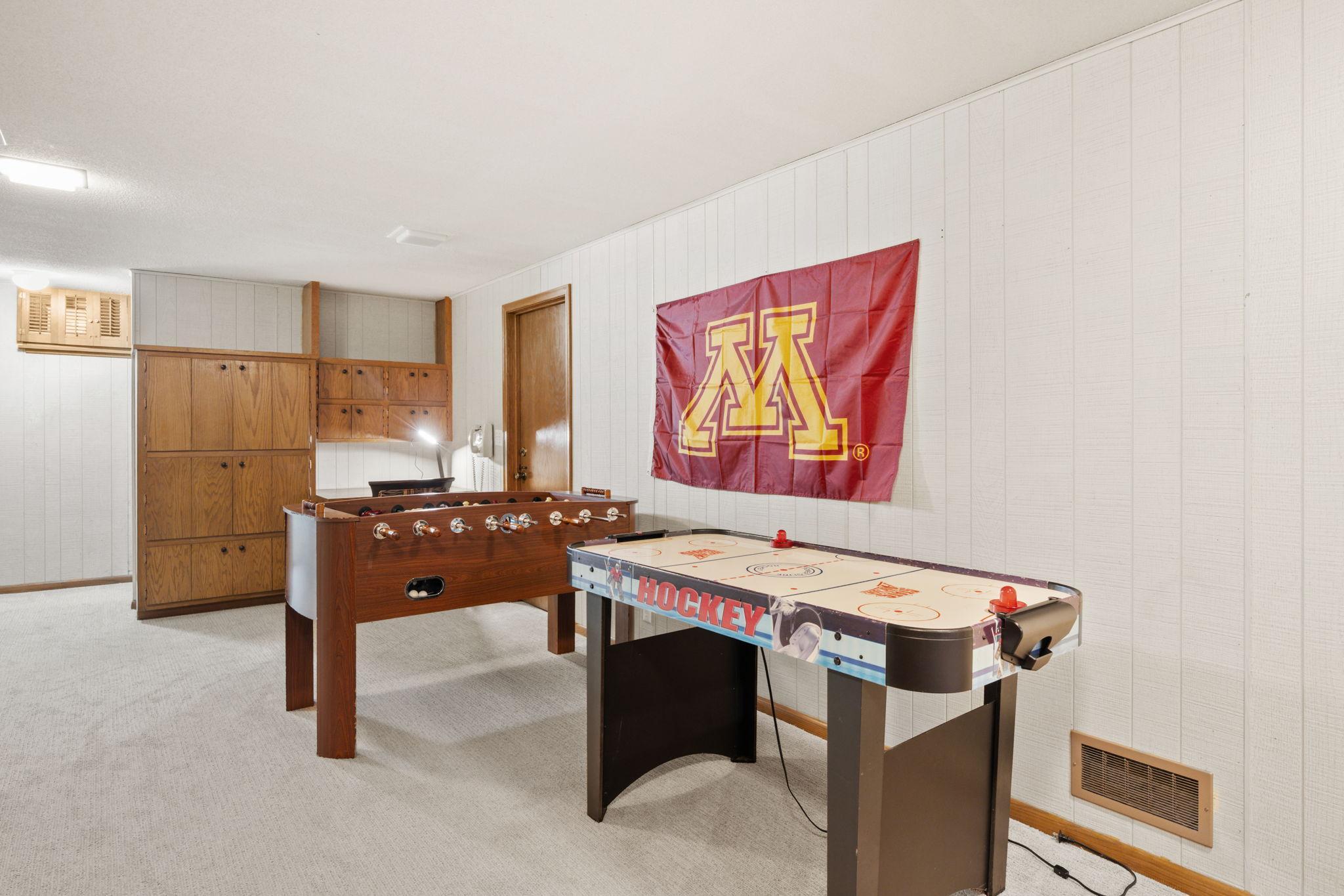 View of Residential at 4128 Ewing Avenue, Minneapolis MN 55410, Minneapolis (26 of 56) - Mike Wilen | Minnesota Team Real Estate