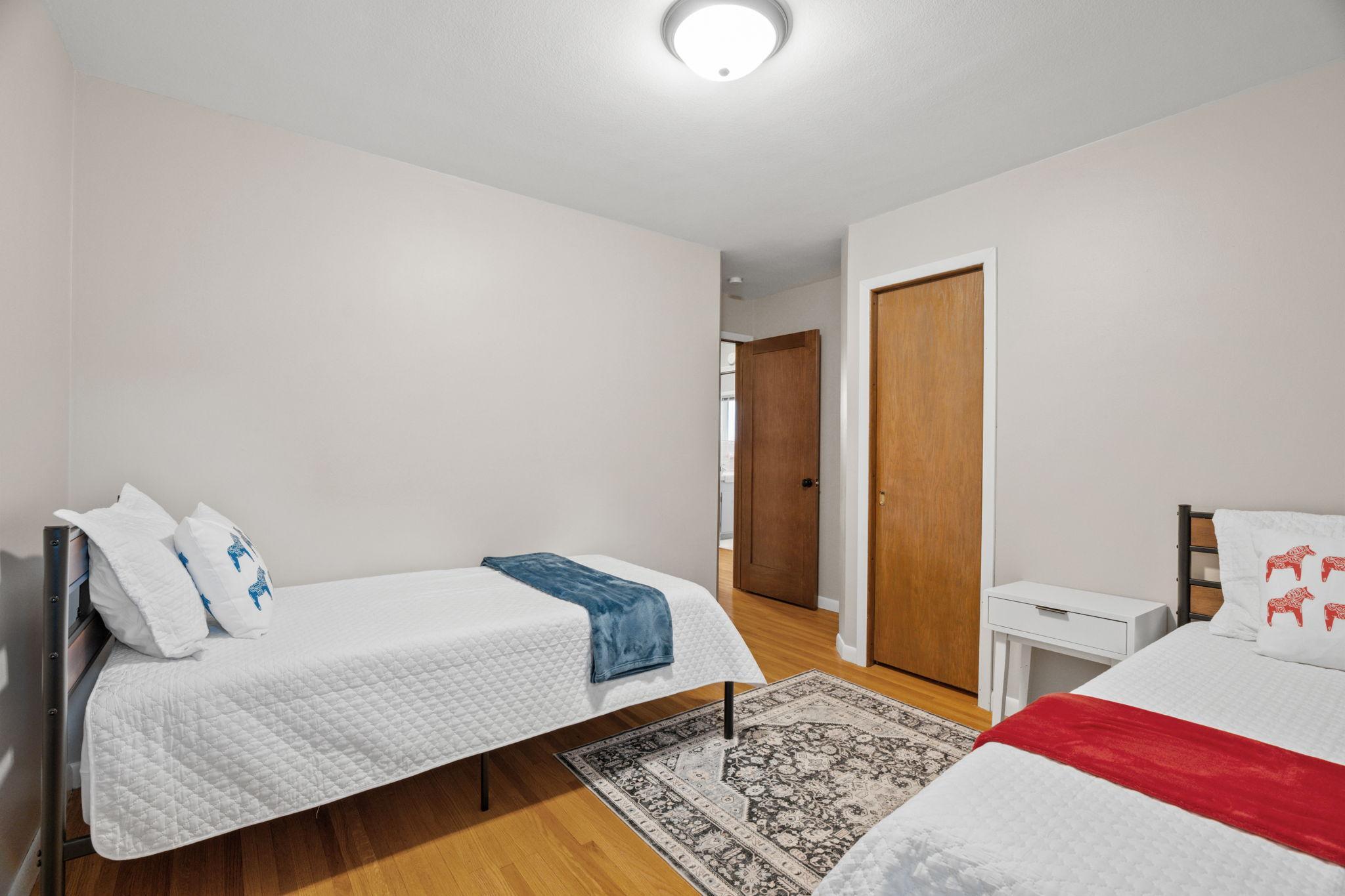 View of Residential at 4128 Ewing Avenue, Minneapolis MN 55410, Minneapolis (21 of 56) - Mike Wilen | Minnesota Team Real Estate