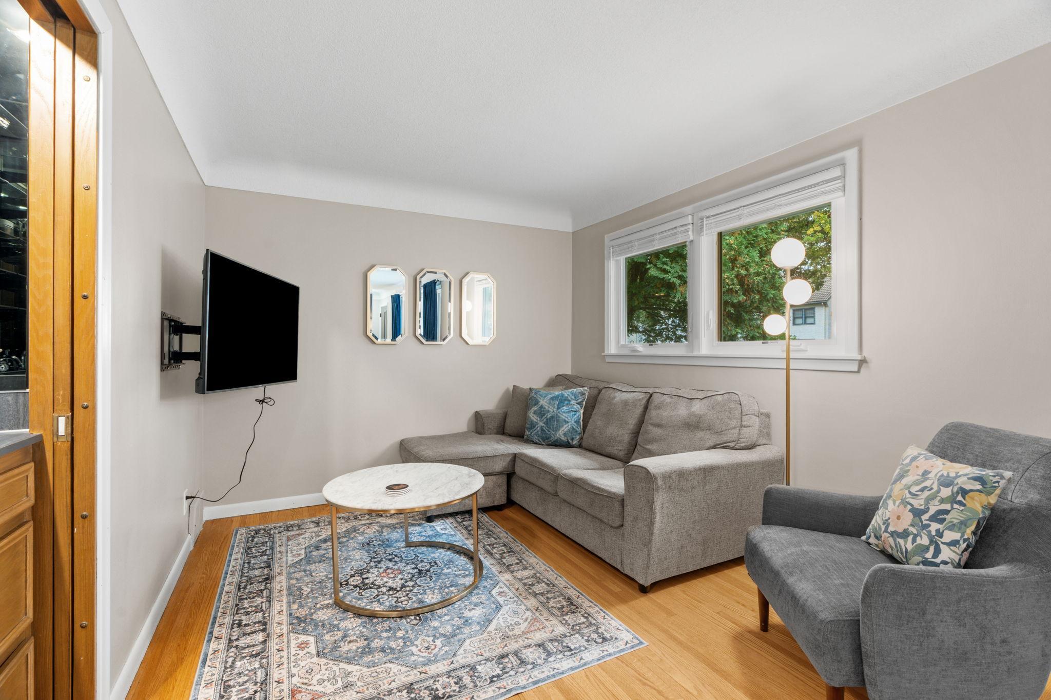 View of Residential at 4128 Ewing Avenue, Minneapolis MN 55410, Minneapolis (7 of 56) - Mike Wilen | Minnesota Team Real Estate