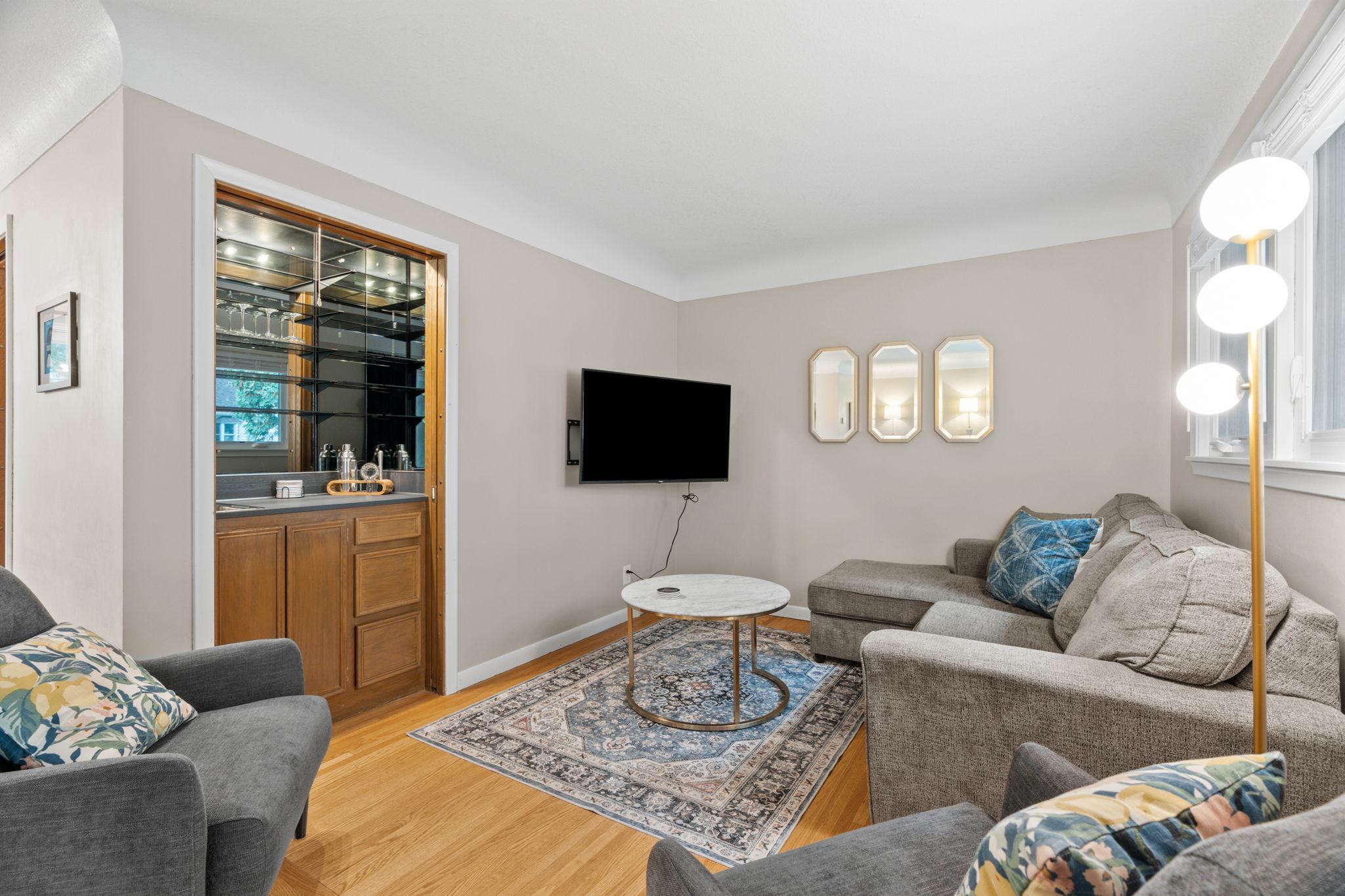 View of Residential at 4128 Ewing Avenue, Minneapolis MN 55410, Minneapolis (6 of 56) - Mike Wilen | Minnesota Team Real Estate