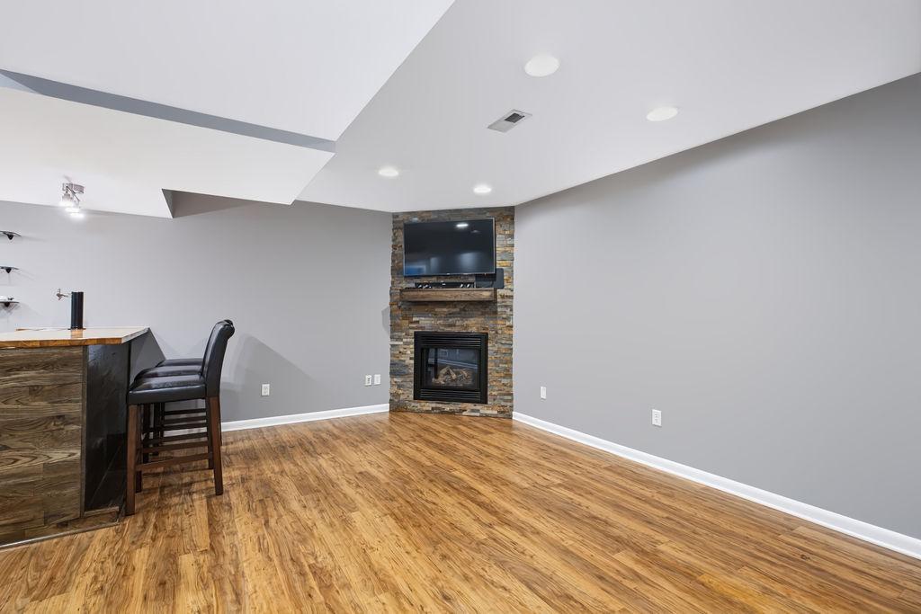 View of Residential at 8547 Kirkwood Lane, Maple Grove MN 55369, Maple Grove (33 of 46) - Mike Wilen | Minnesota Team Real Estate