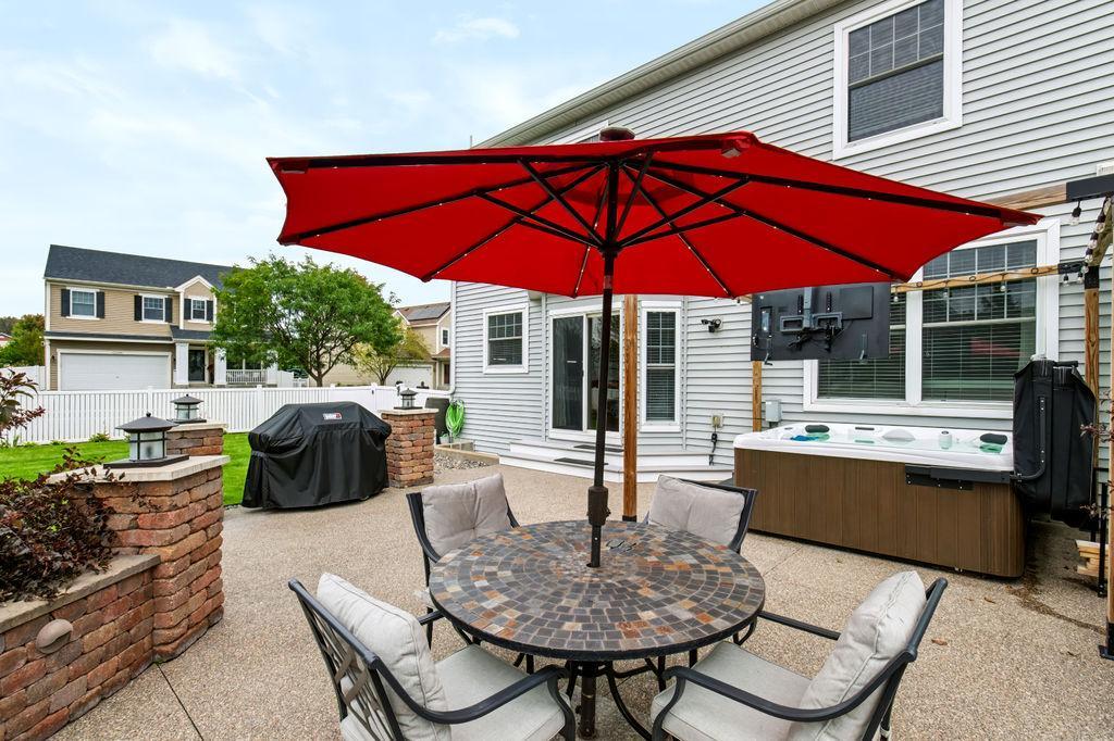 View of Residential at 8547 Kirkwood Lane, Maple Grove MN 55369, Maple Grove (45 of 46) - Mike Wilen | Minnesota Team Real Estate