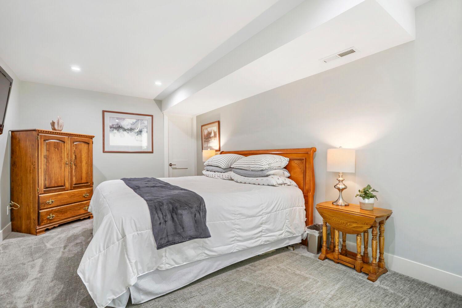 View of Residential at 1847 Pierce Street, Minneapolis MN 55418, Minneapolis (27 of 38) - Mike Wilen | Minnesota Team Real Estate