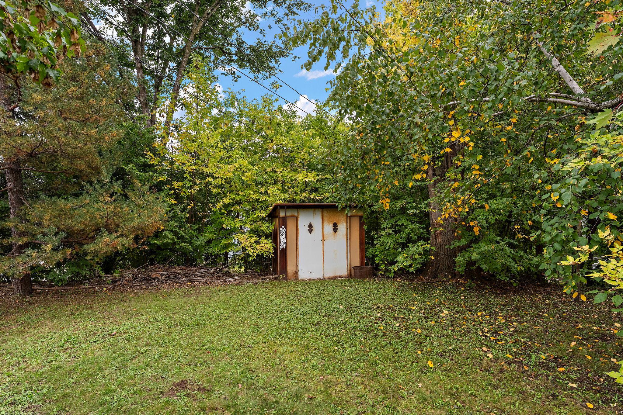 View of Residential at 1590 Payne Avenue, Saint Paul MN 55130, Saint Paul (20 of 23) - Mike Wilen | Minnesota Team Real Estate