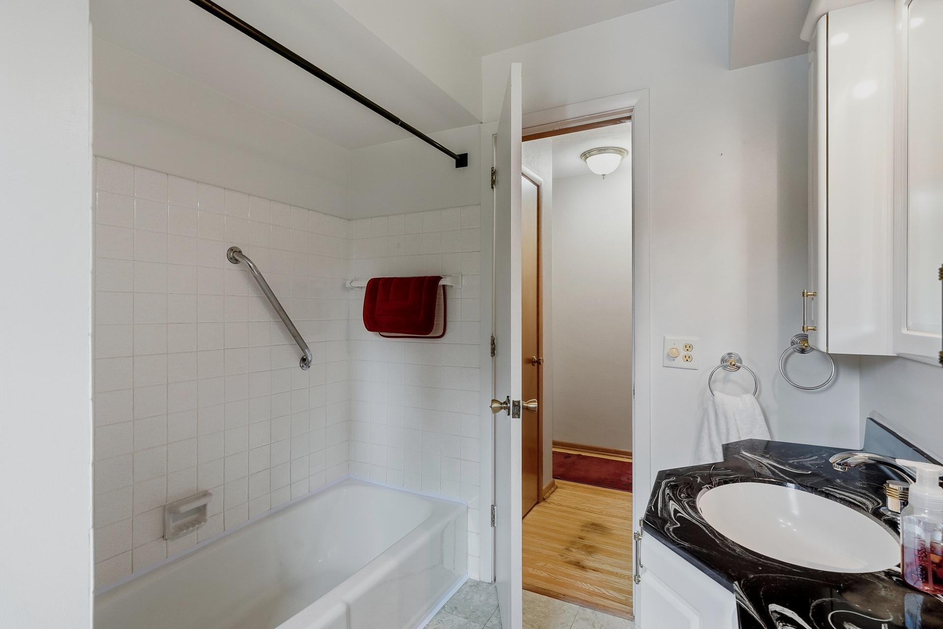 View of Residential at 1885 Manton Street, Maplewood MN 55109, Maplewood (23 of 42) - Mike Wilen | Minnesota Team Real Estate