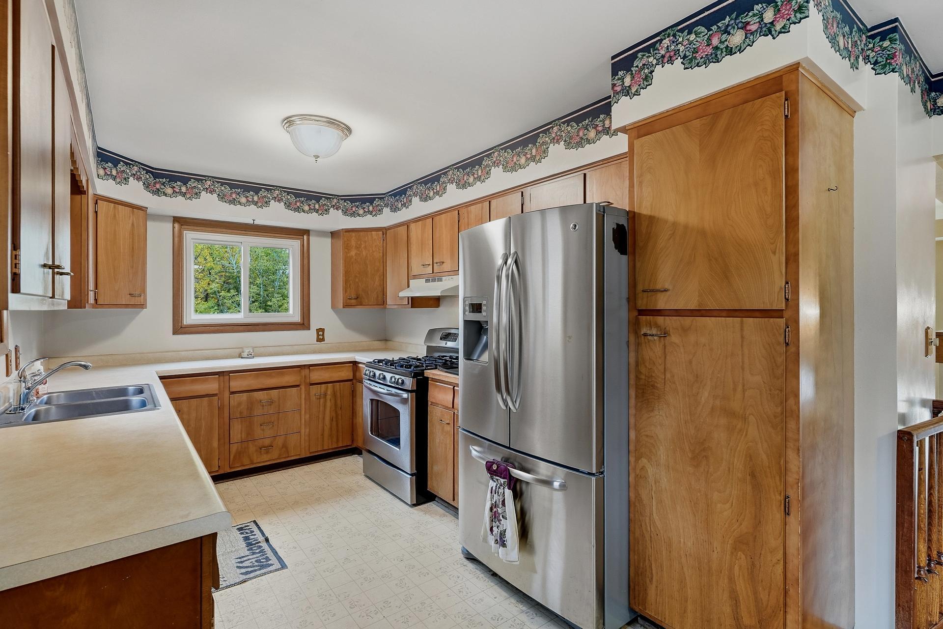 View of Residential at 1885 Manton Street, Maplewood MN 55109, Maplewood (17 of 42) - Mike Wilen | Minnesota Team Real Estate
