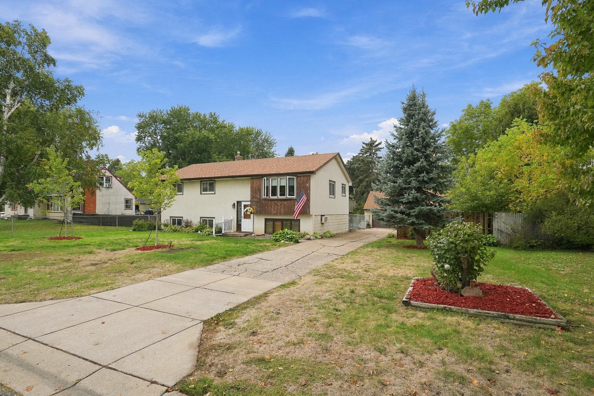View of Residential at 1885 Manton Street, Maplewood MN 55109, Maplewood (6 of 42) - Mike Wilen | Minnesota Team Real Estate