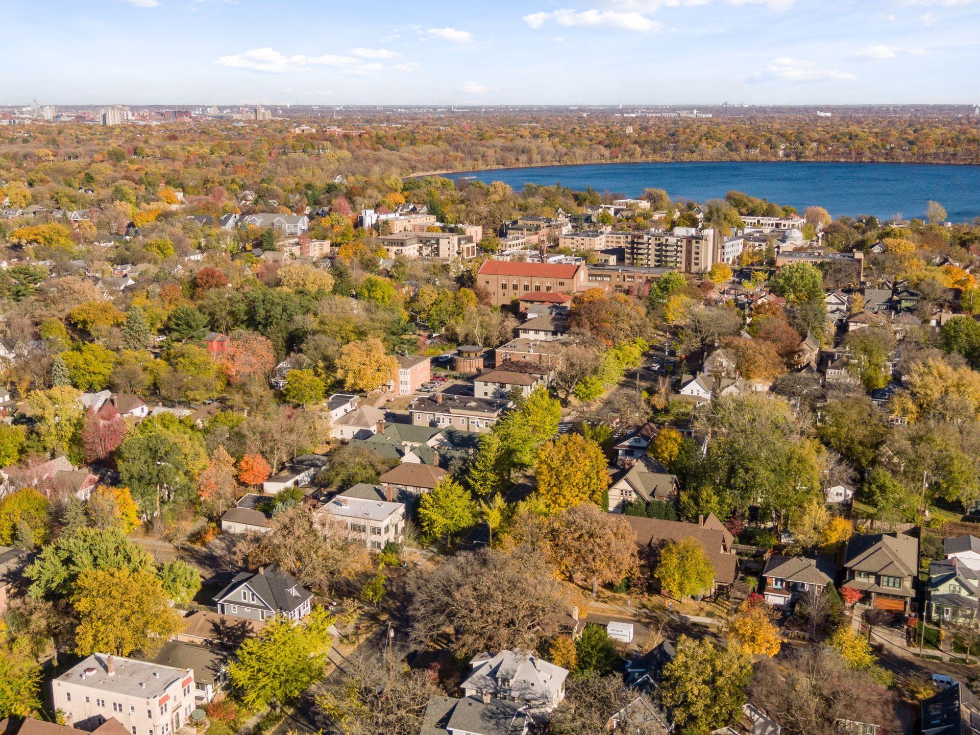View of Residential at 3200 44th Street, Minneapolis MN 55410, Minneapolis (49 of 50) - Mike Wilen | Minnesota Team Real Estate